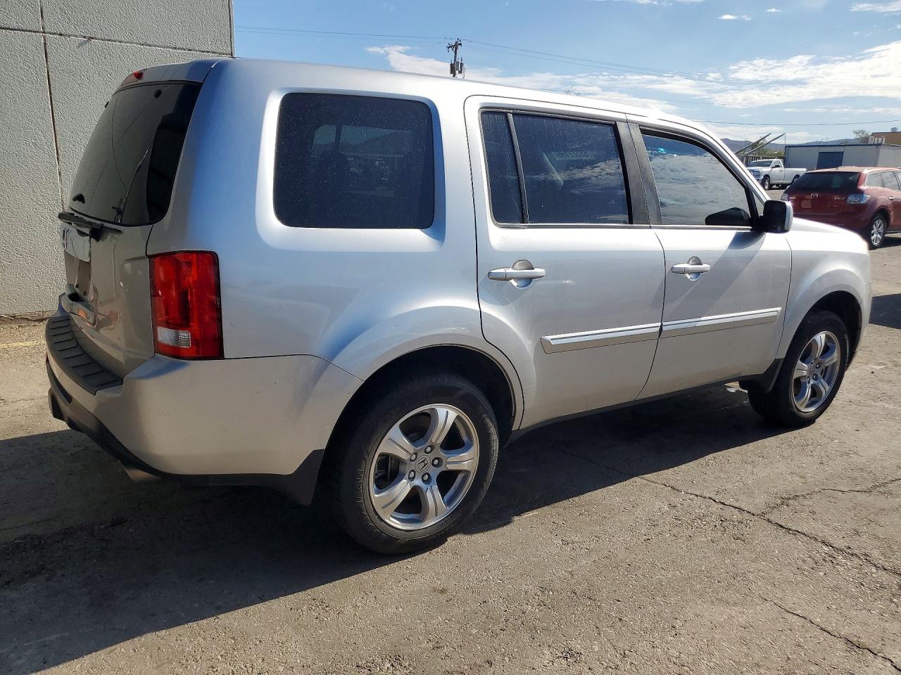 2012 Honda Pilot Exl Серебряный vin: 5FNYF3H50CB037851