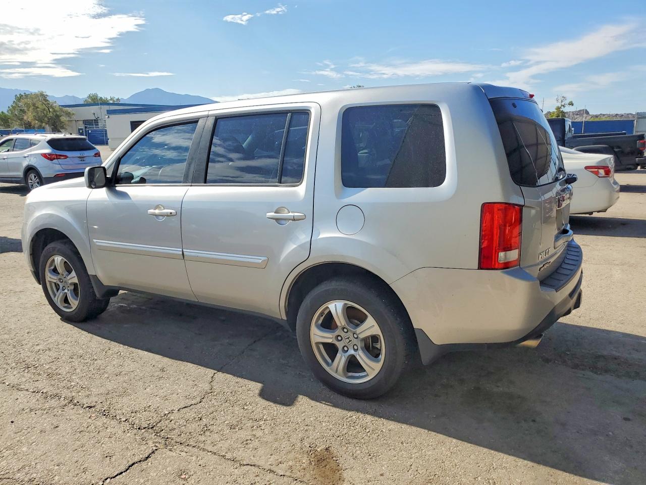2012 Honda Pilot Exl Серебряный vin: 5FNYF3H50CB037851