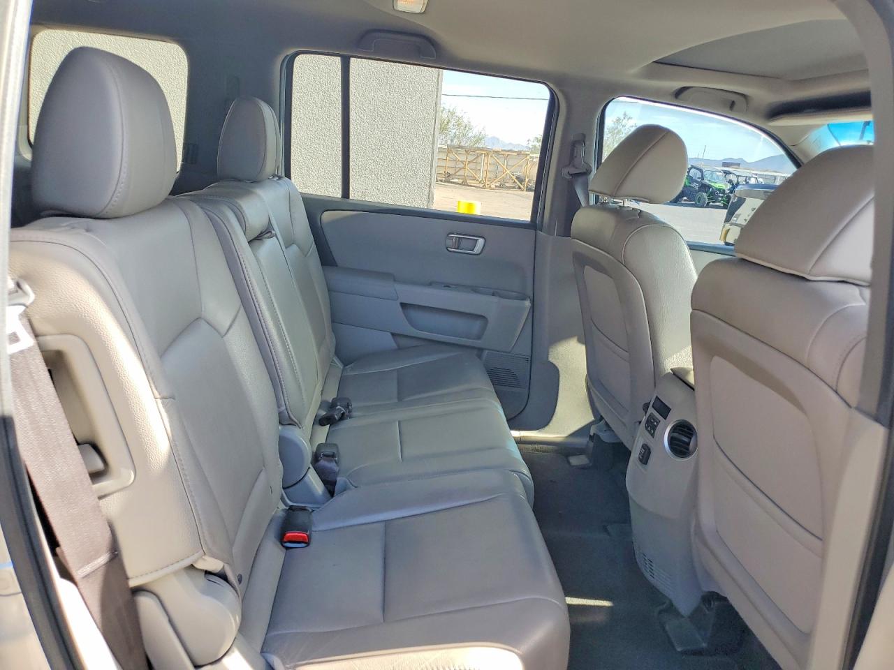2012 Honda Pilot Exl Серебряный vin: 5FNYF3H50CB037851