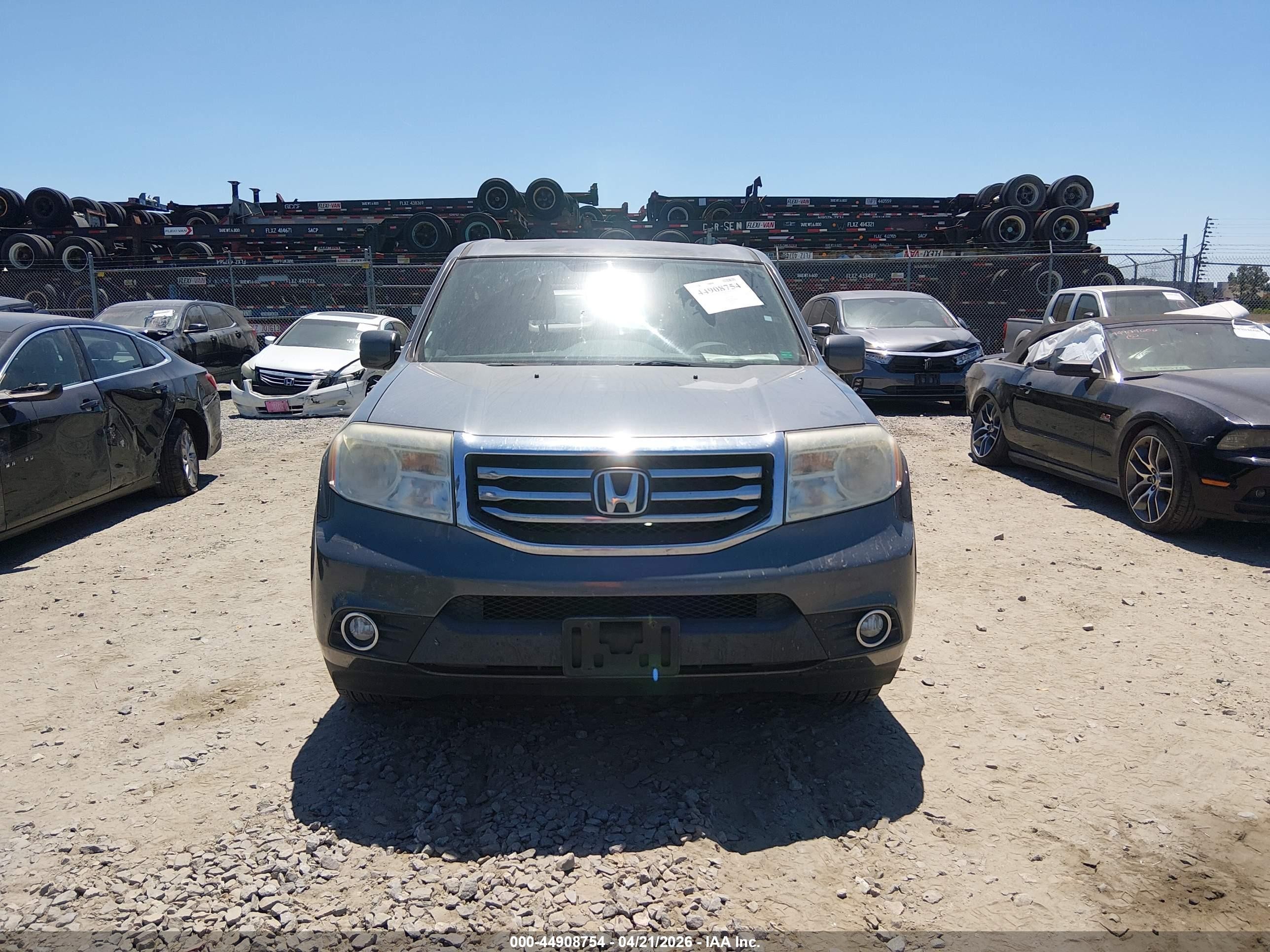 2013 Honda Pilot Ex-l Gray vin: 5FNYF3H50DB040041