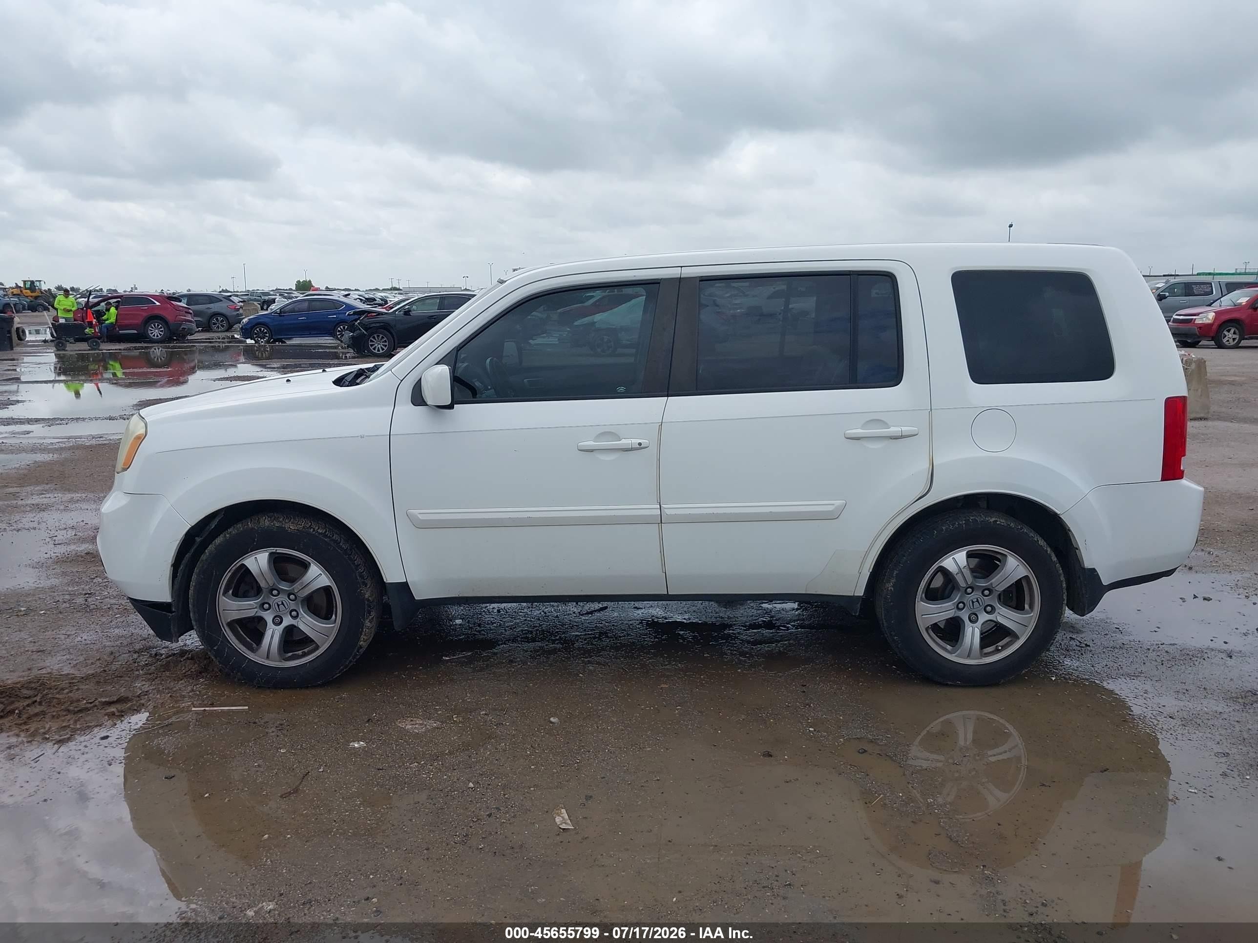 2014 Honda Pilot Ex-l White vin: 5FNYF3H50EB001984