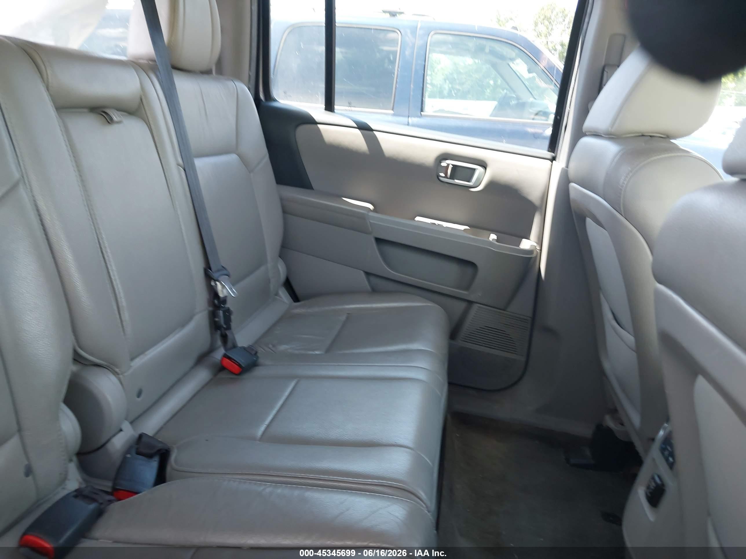 2014 Honda Pilot Ex-l Gray vin: 5FNYF3H50EB011673