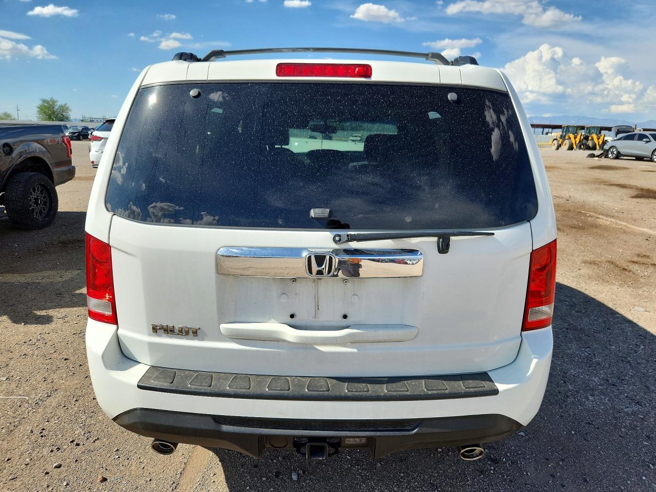 2015 Honda Pilot Exl White vin: 5FNYF3H50FB014283