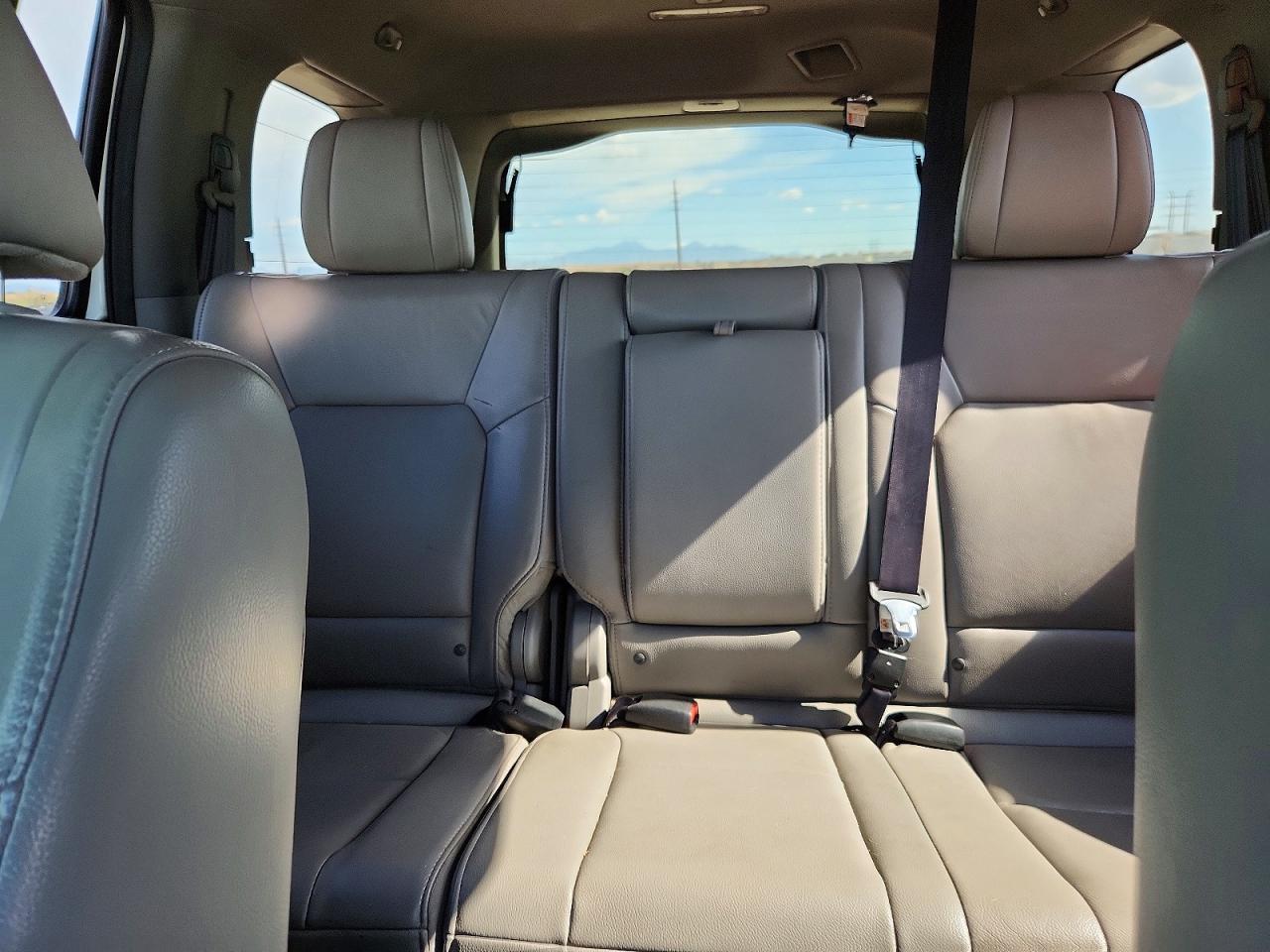 2015 Honda Pilot Exl White vin: 5FNYF3H50FB014283