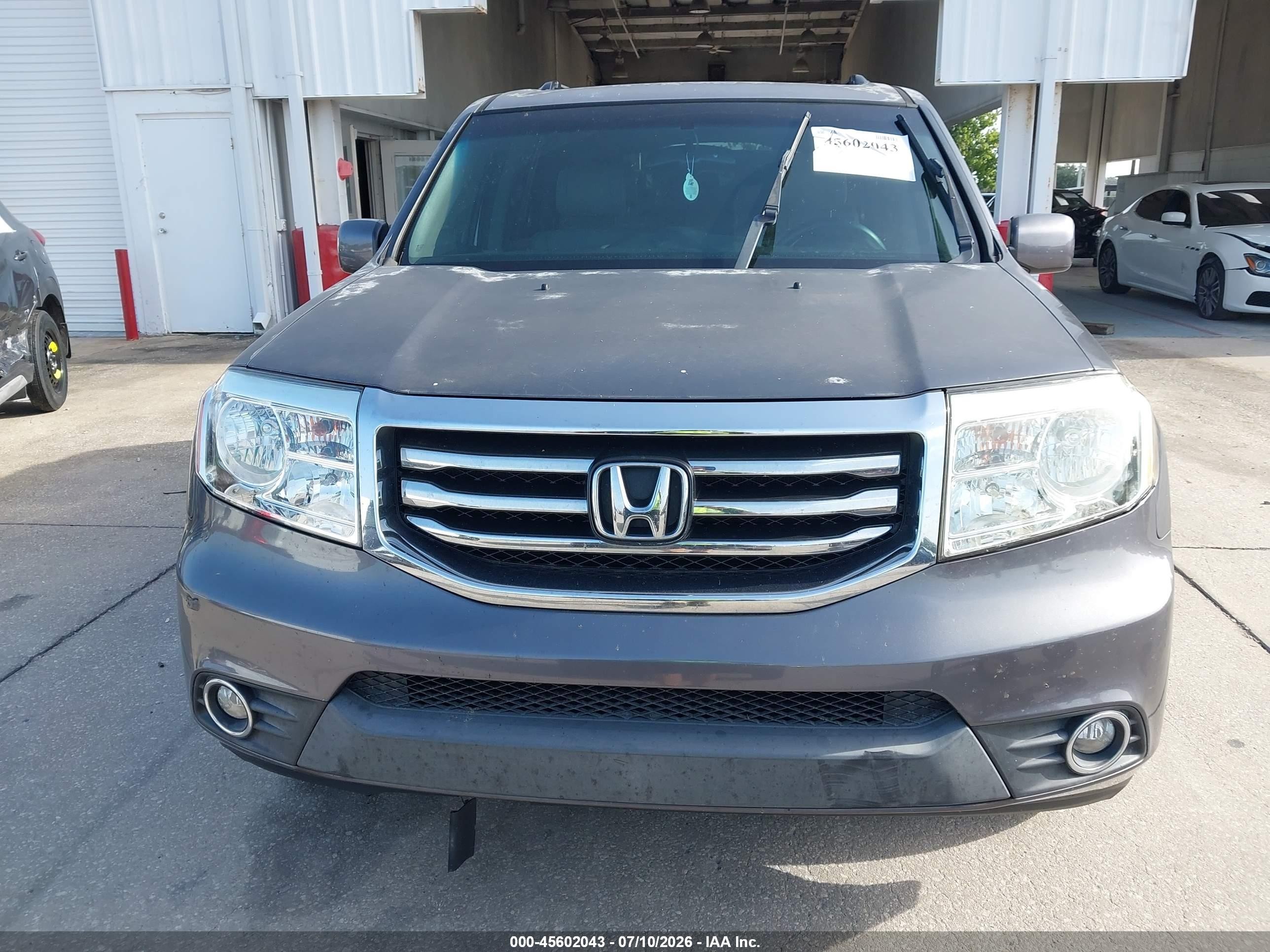 2015 Honda Pilot Ex-l Gray vin: 5FNYF3H50FB021444