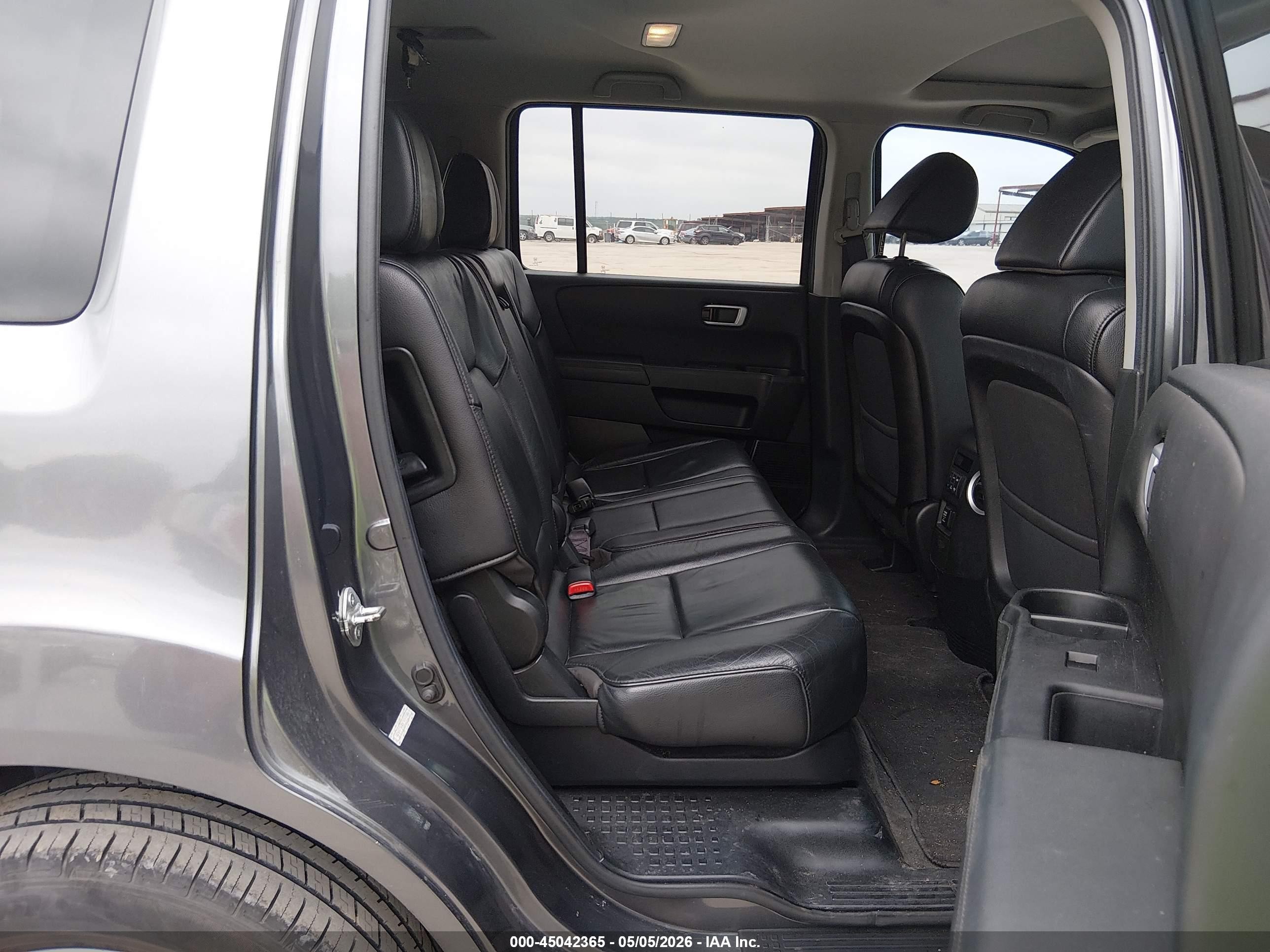 2012 Honda Pilot Ex-l Gray vin: 5FNYF3H51CB018984