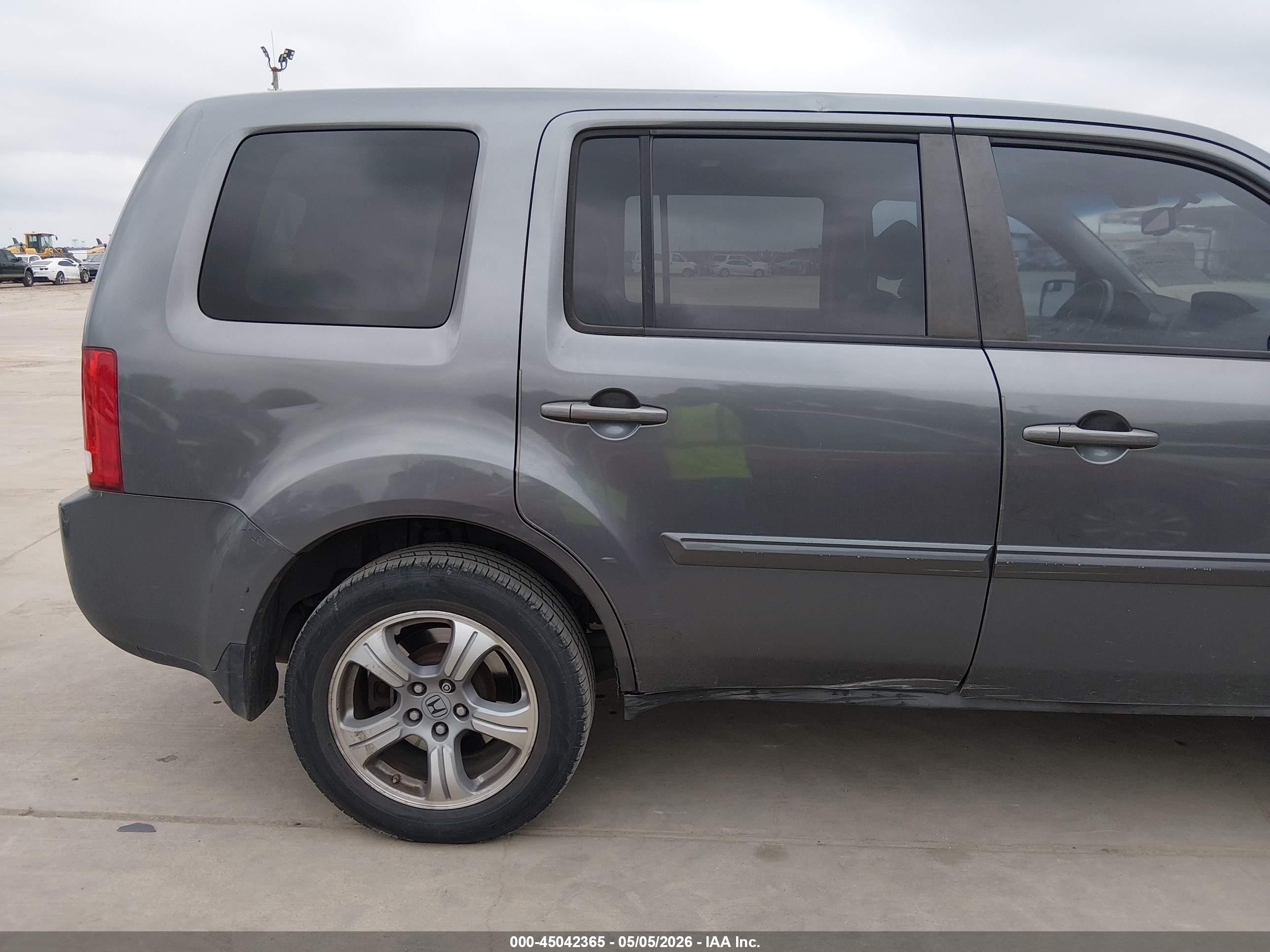 2012 Honda Pilot Ex-l Gray vin: 5FNYF3H51CB018984