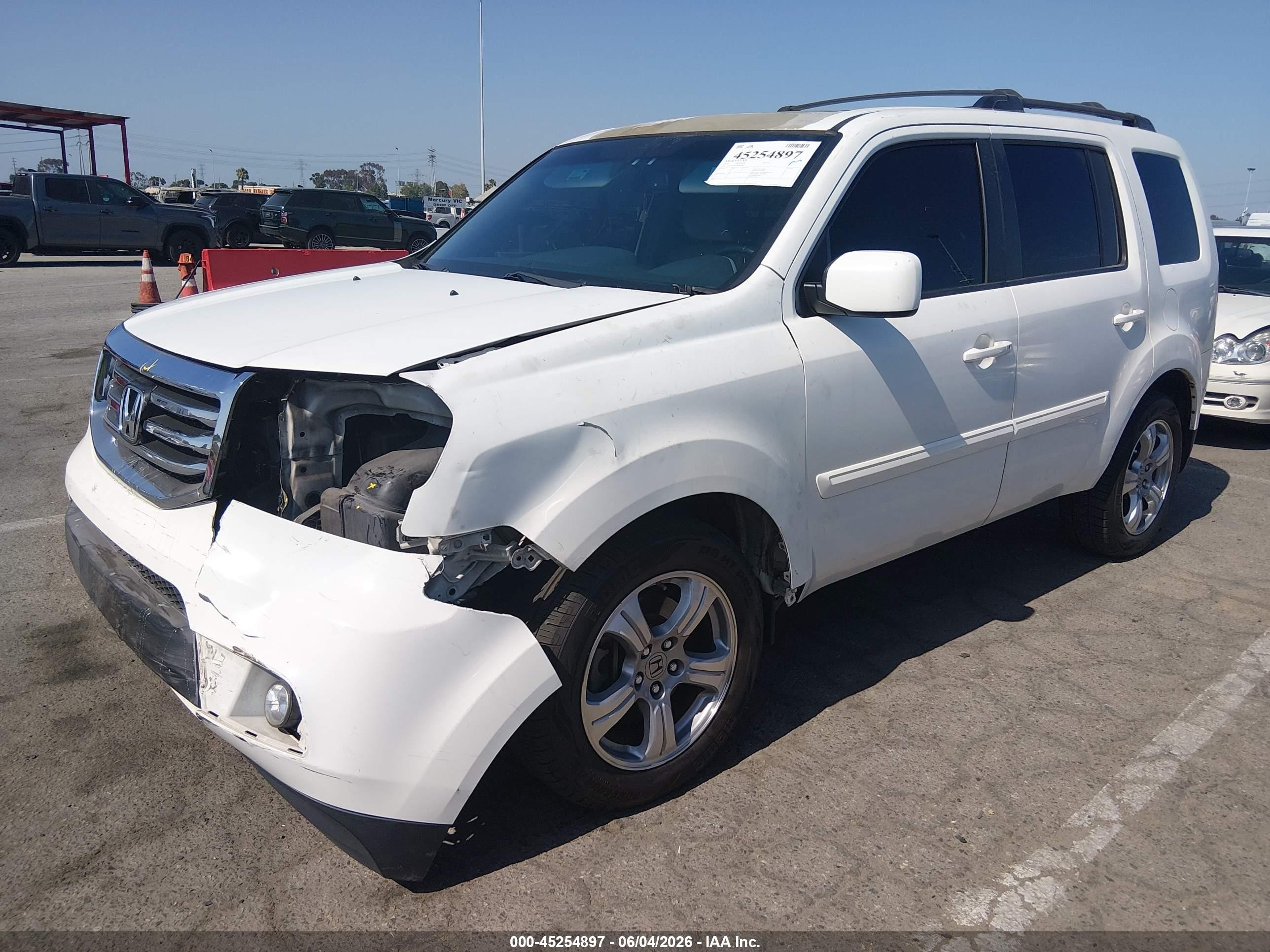 2013 Honda Pilot Ex-l White vin: 5FNYF3H51DB005962