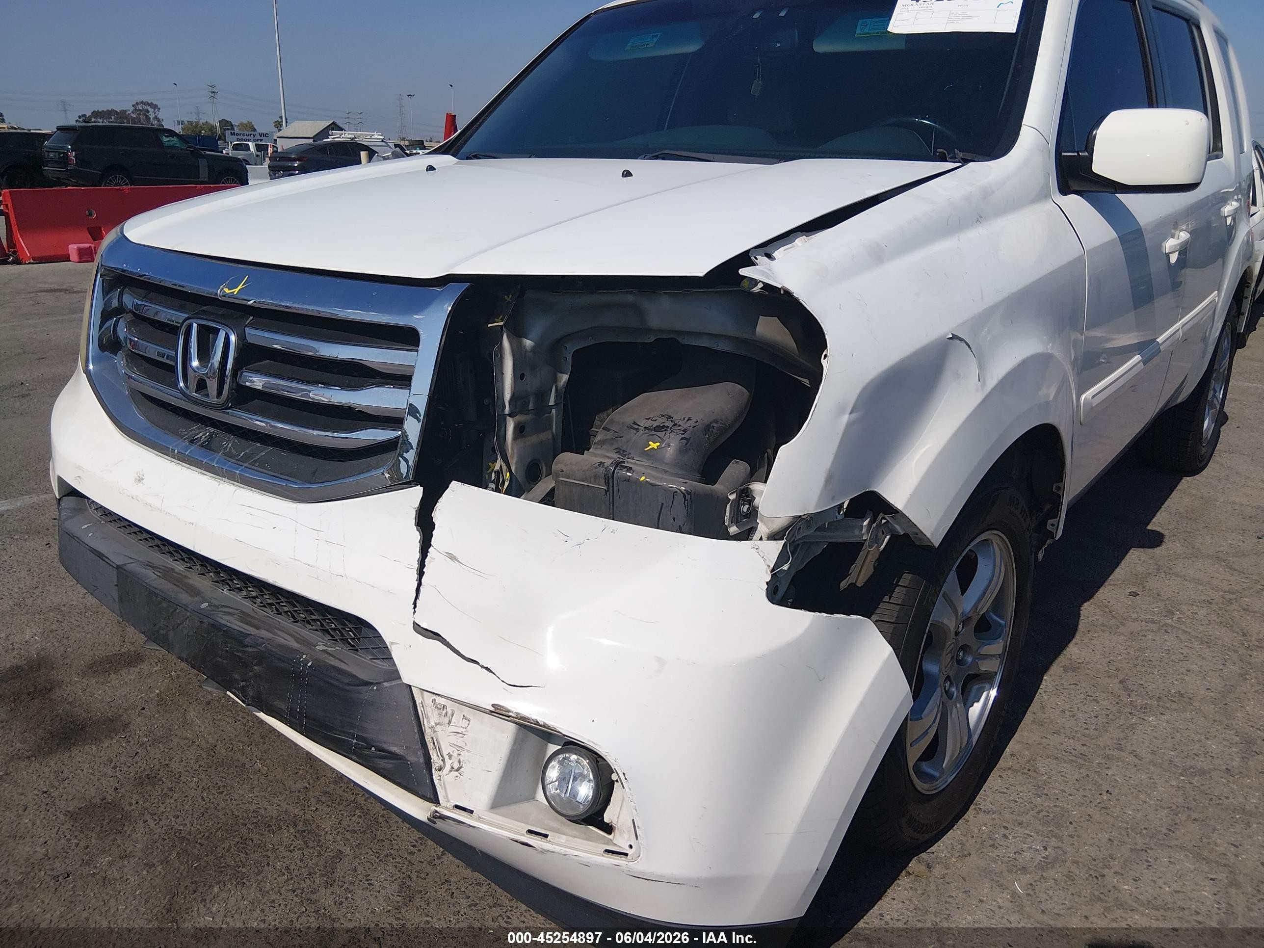 2013 Honda Pilot Ex-l White vin: 5FNYF3H51DB005962