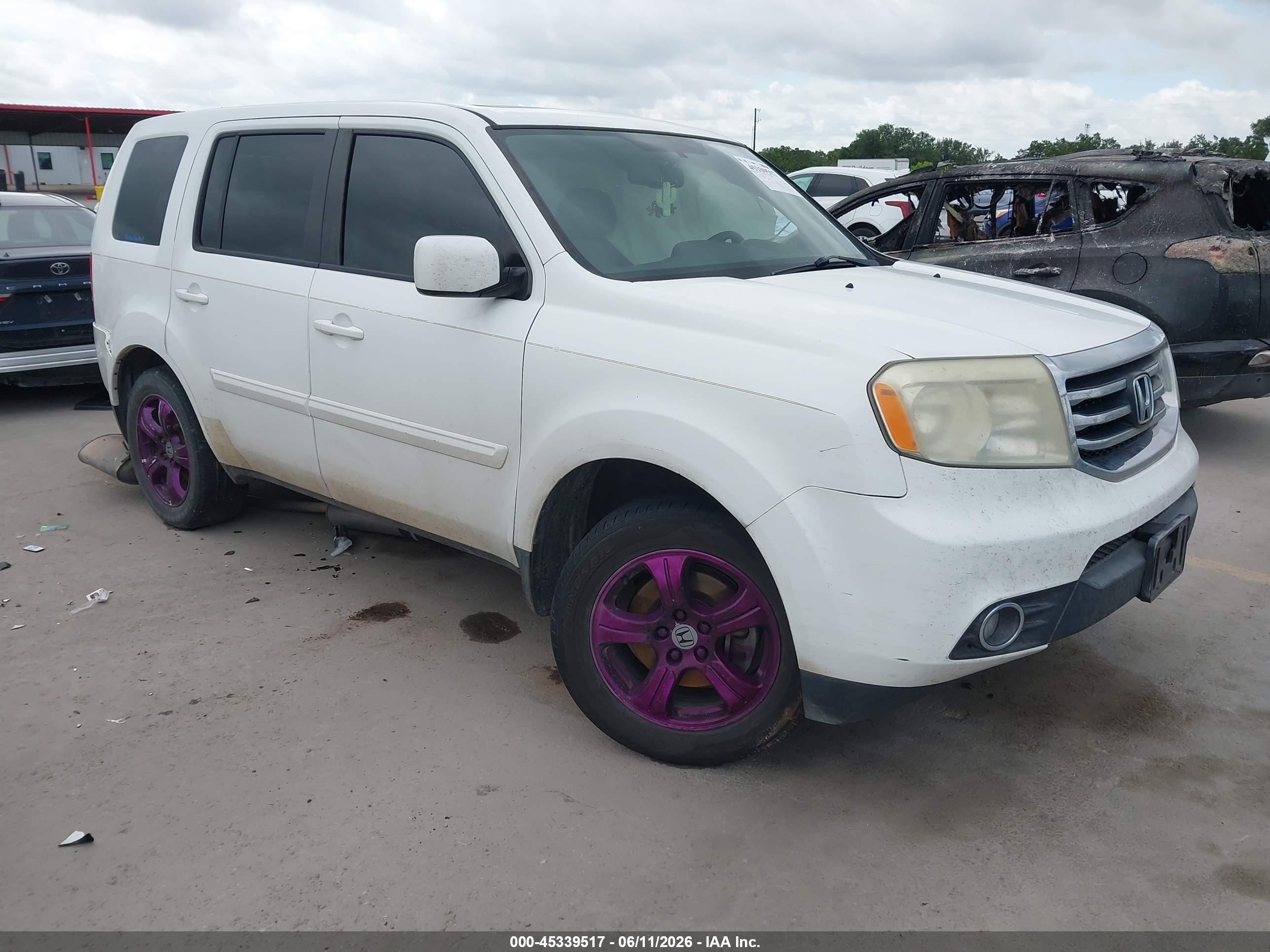 2013 Honda Pilot Ex-l White vin: 5FNYF3H51DB013656