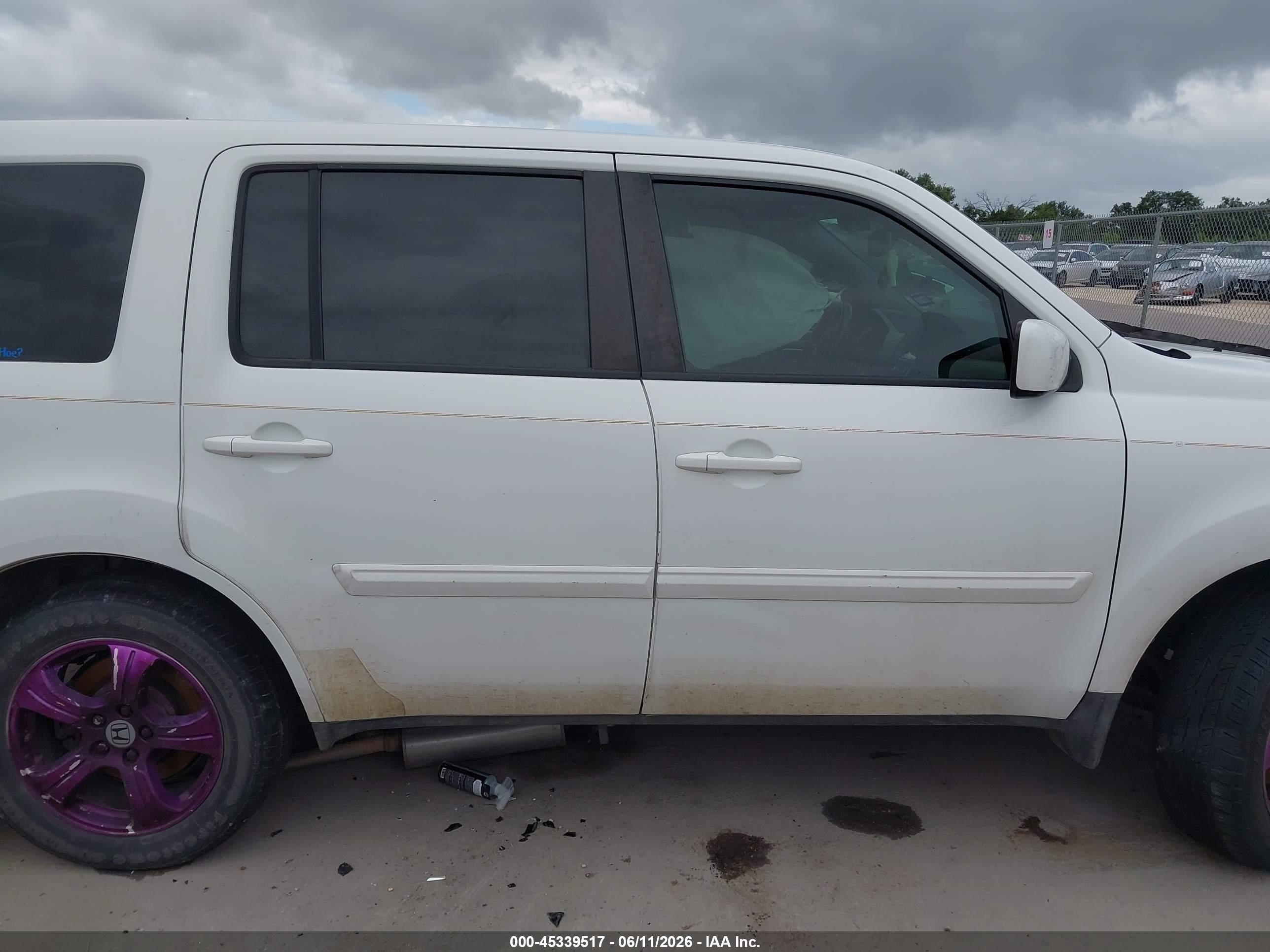 2013 Honda Pilot Ex-l White vin: 5FNYF3H51DB013656