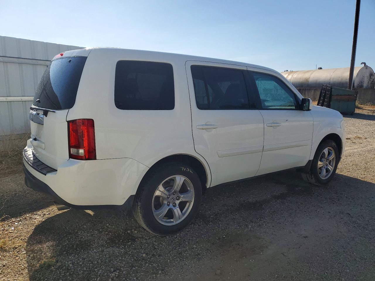 2014 Honda Pilot Exl White vin: 5FNYF3H51EB006188
