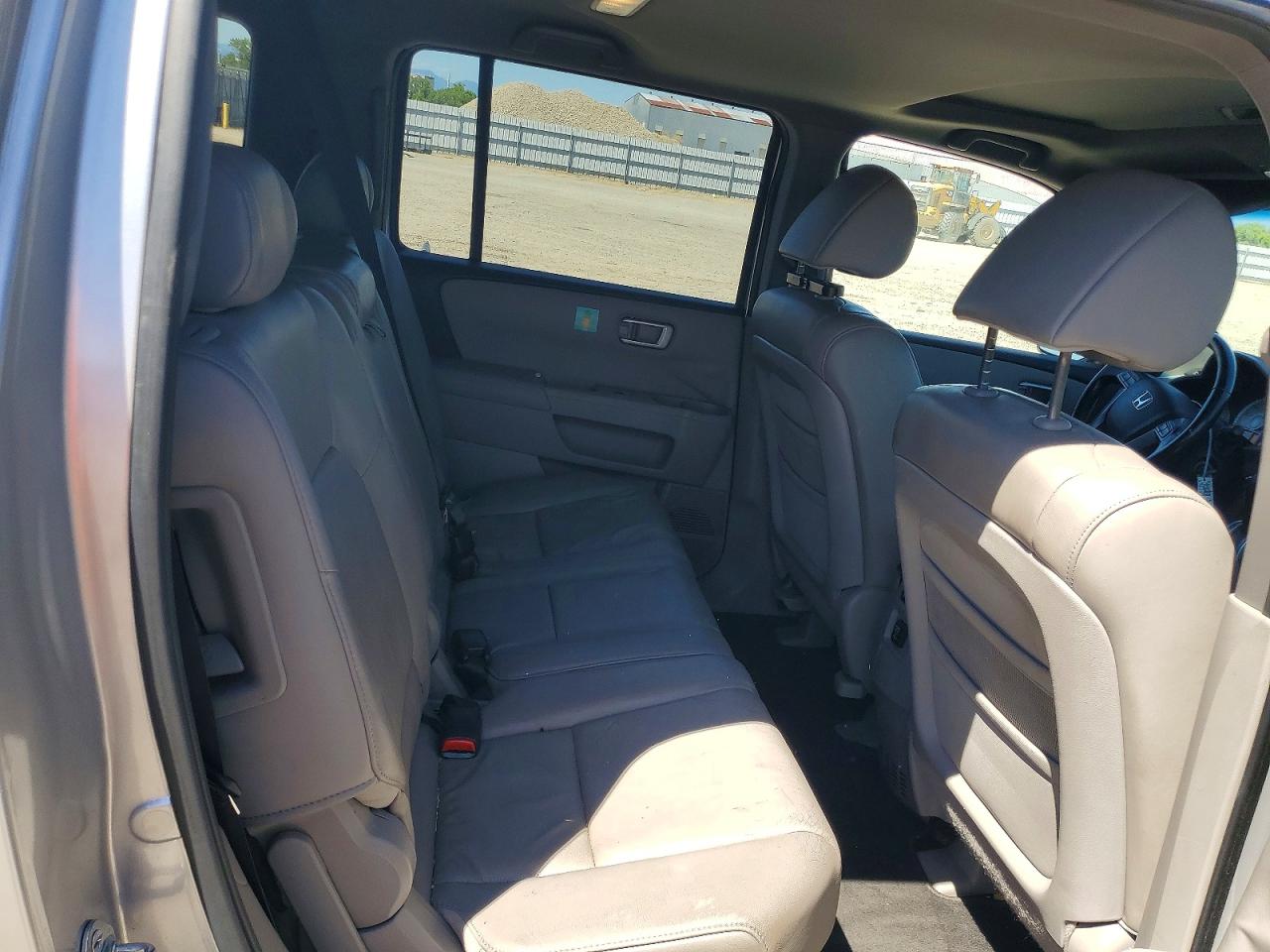 2010 Honda Pilot Exl Silver vin: 5FNYF3H52AB015587