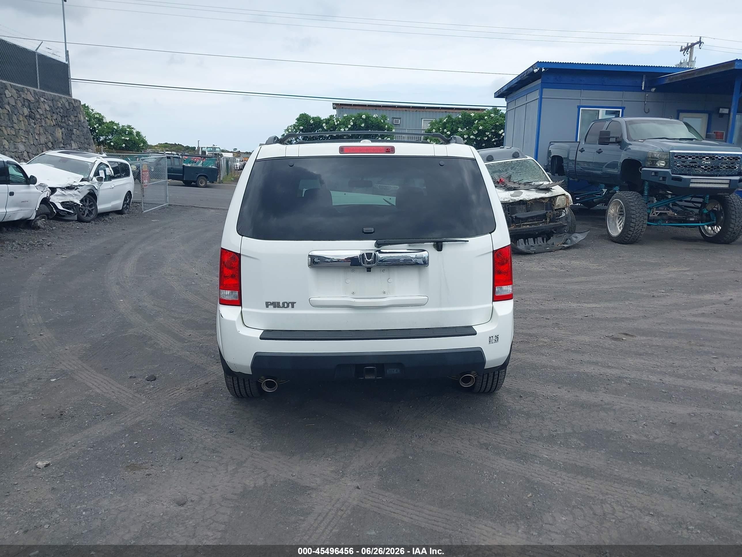 2010 Honda Pilot Ex-l White vin: 5FNYF3H52AB021194