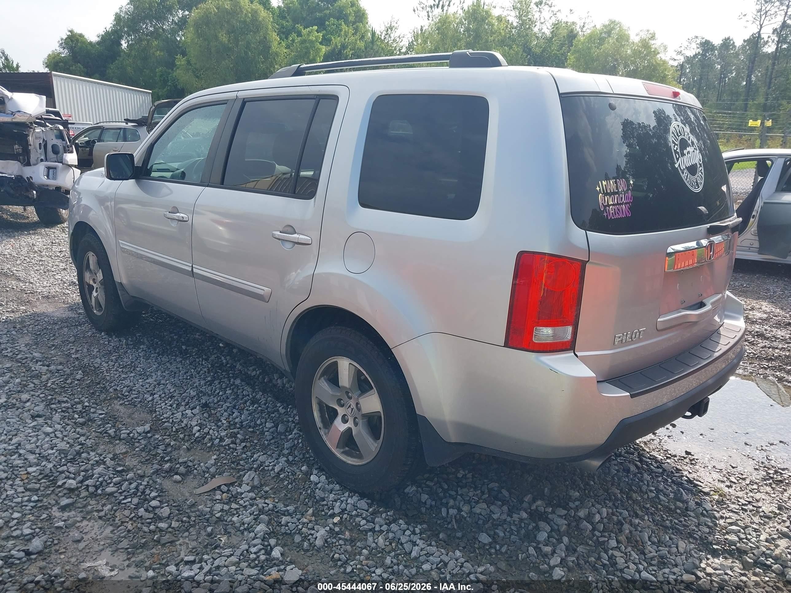 2011 Honda Pilot Ex-l Silver vin: 5FNYF3H52BB012092