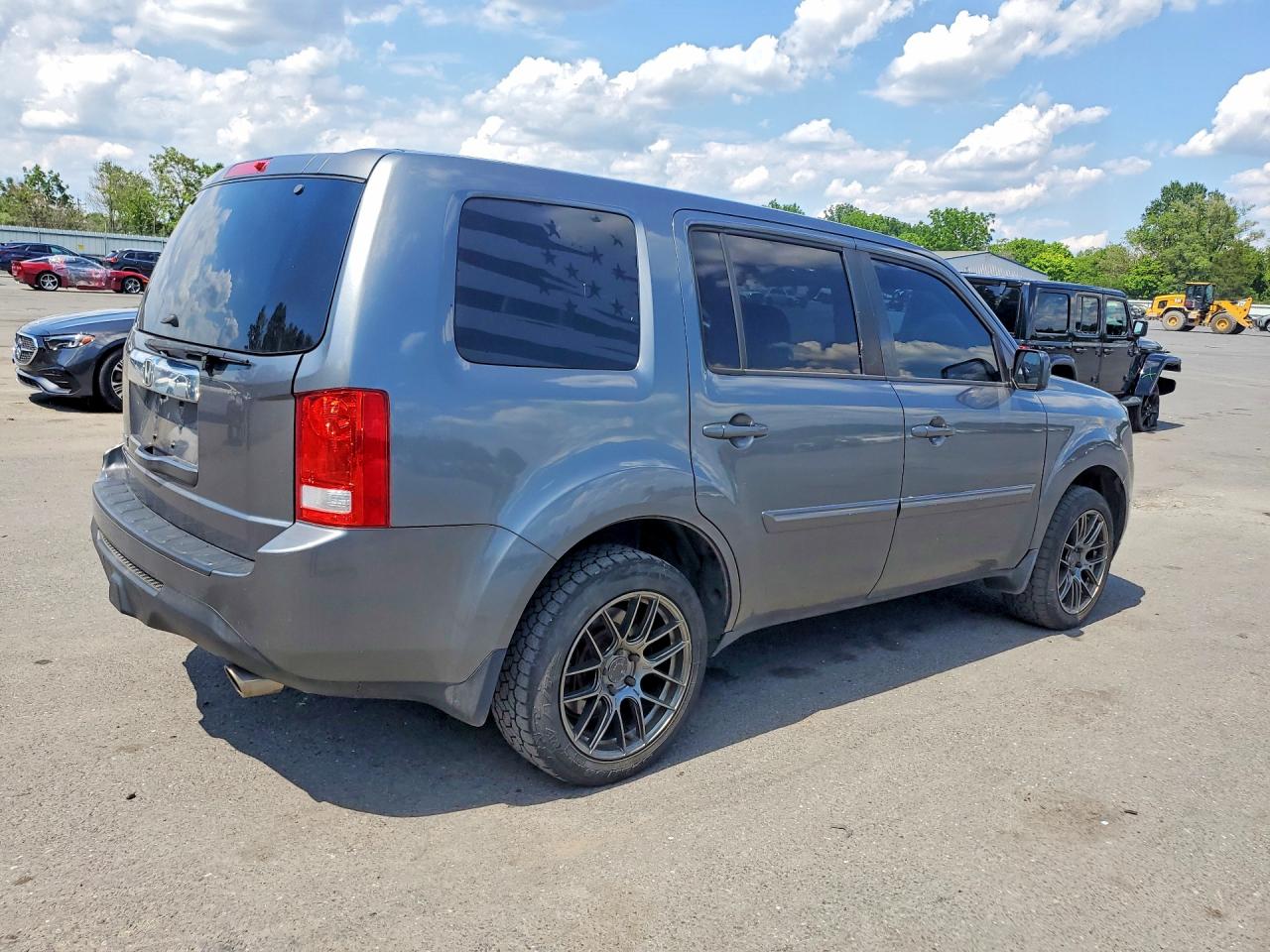 2013 Honda Pilot Ex-l( With Navi) Gray vin: 5FNYF3H52DB033916