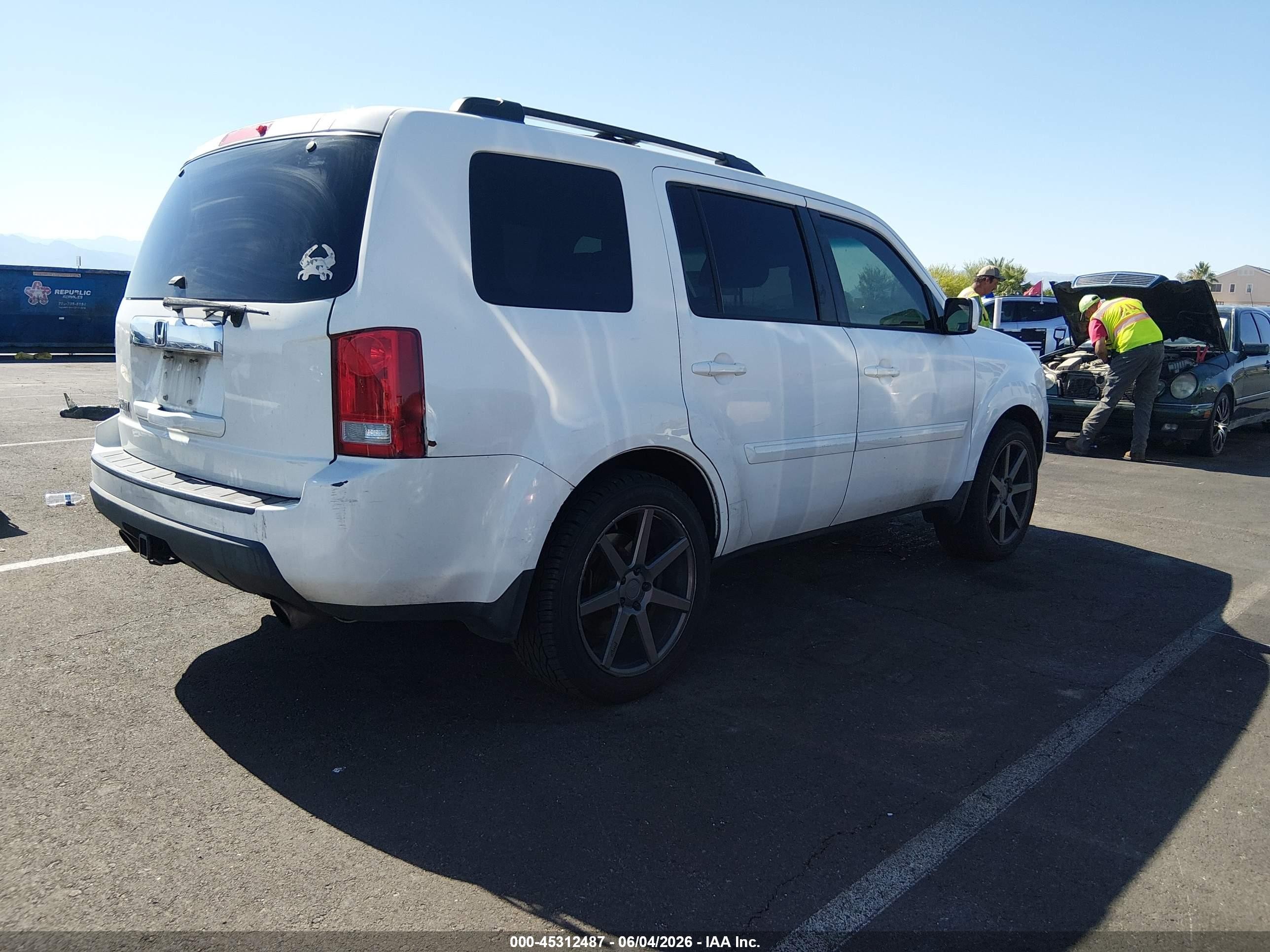 2010 Honda Pilot Ex-l White vin: 5FNYF3H53AB022936