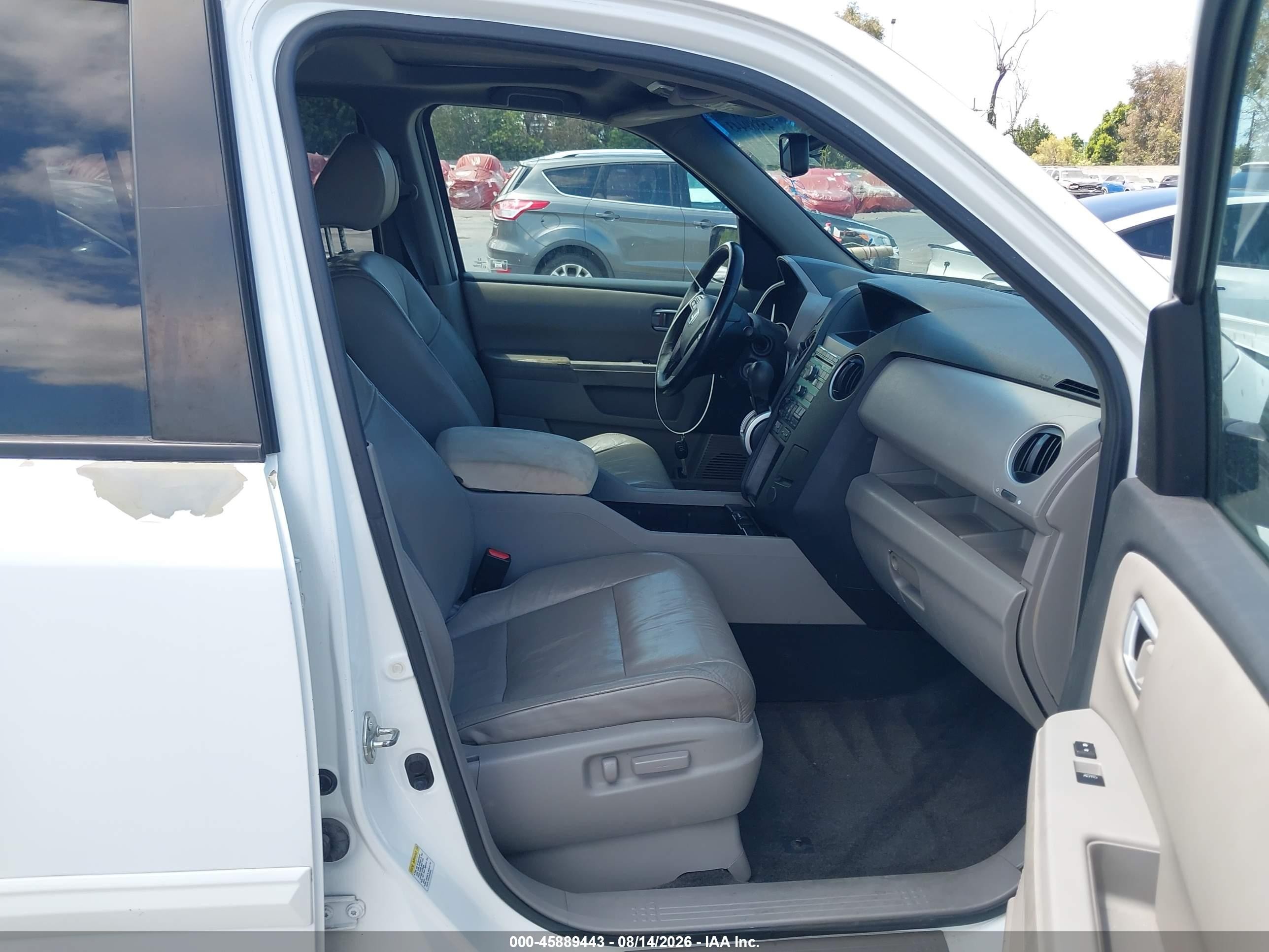 2011 Honda Pilot Ex-l Белый vin: 5FNYF3H53BB040936