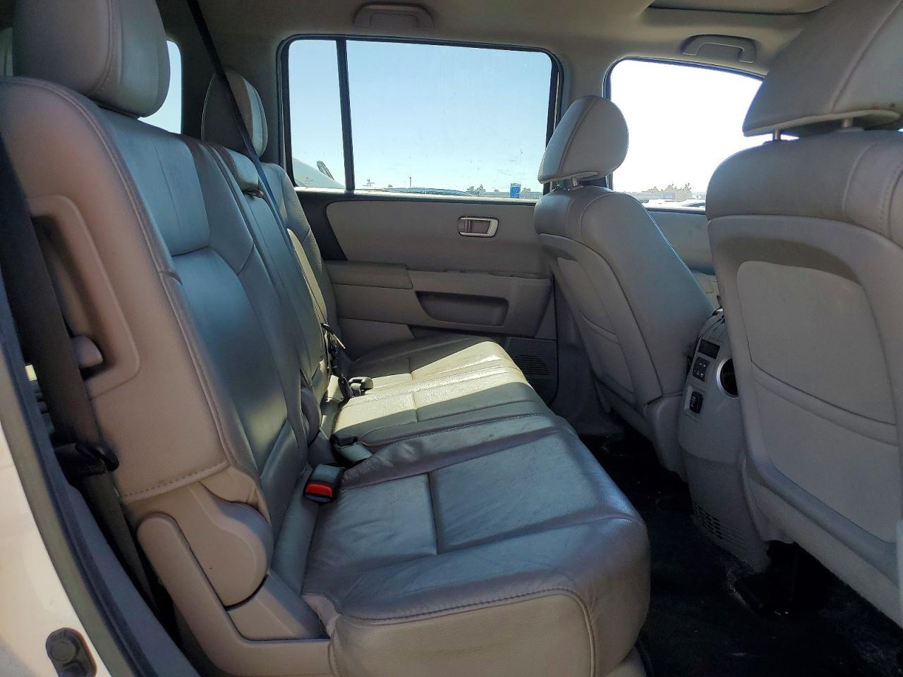 2012 Honda Pilot Exl White vin: 5FNYF3H53CB032451