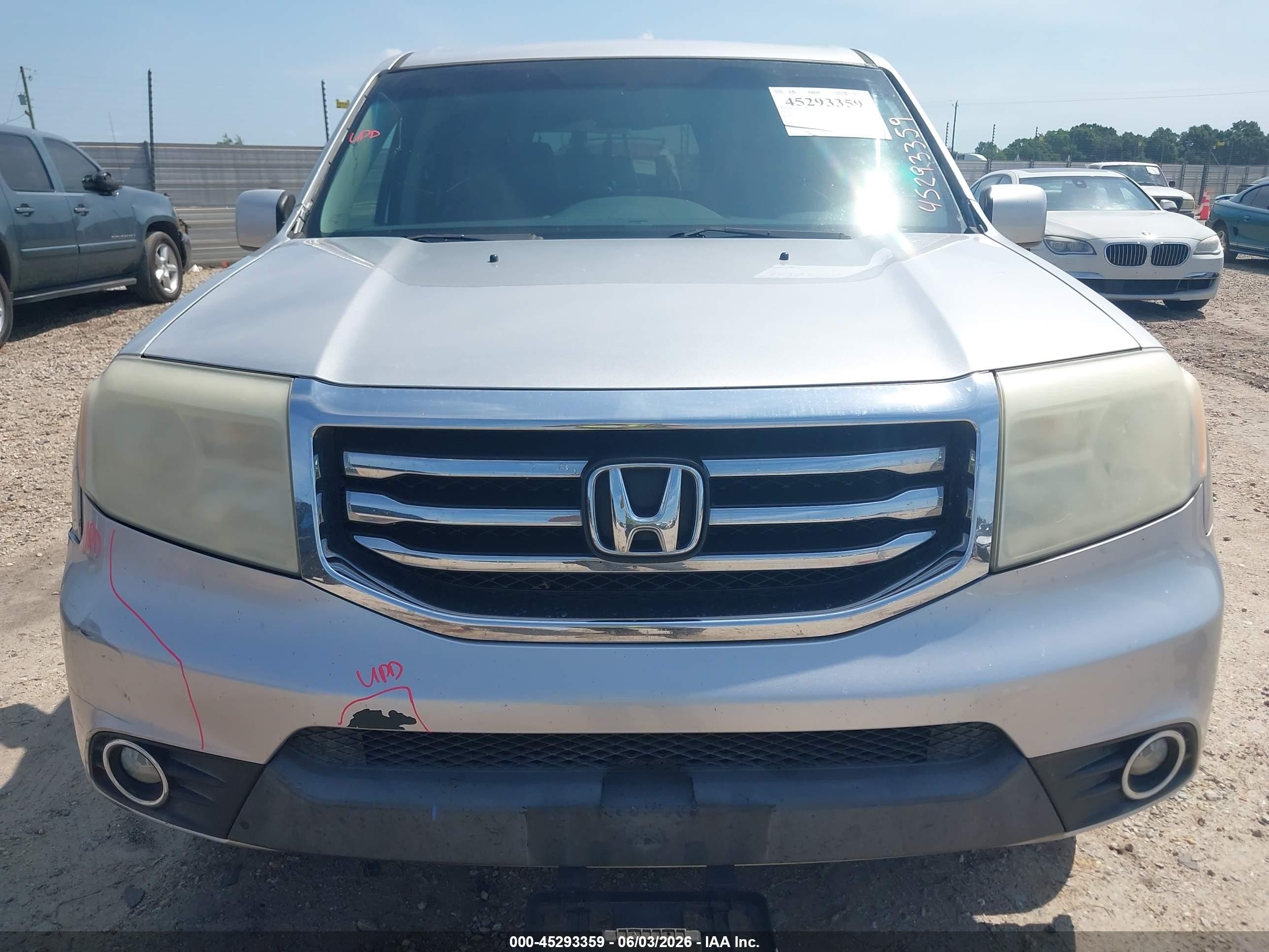 2012 Honda Pilot Ex-l Silver vin: 5FNYF3H53CB041571