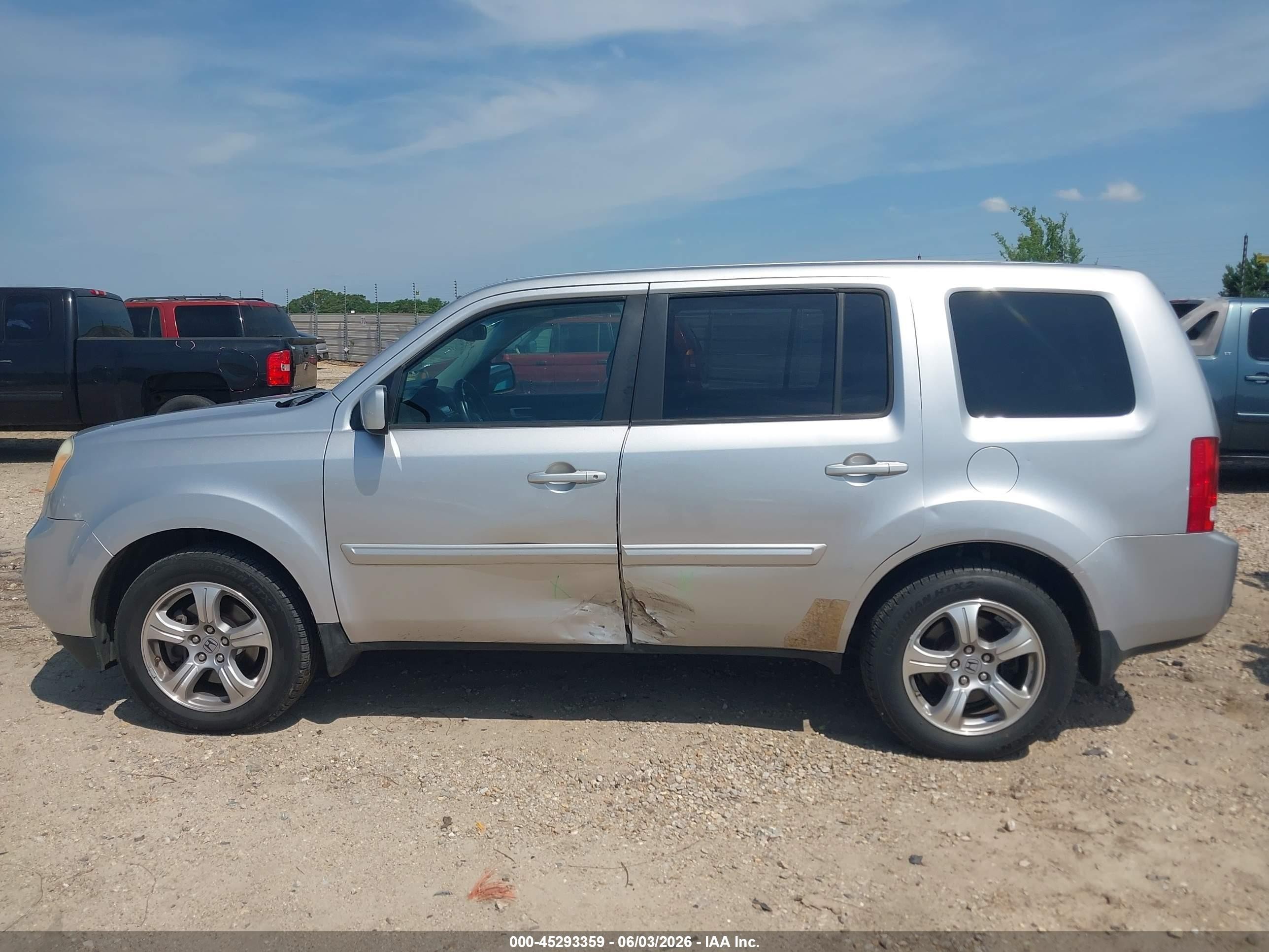 2012 Honda Pilot Ex-l Silver vin: 5FNYF3H53CB041571
