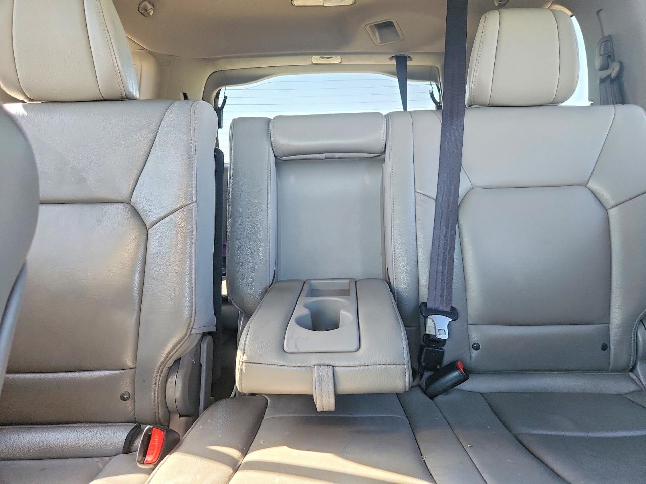 2014 Honda Pilot Exl Silver vin: 5FNYF3H53EB004717