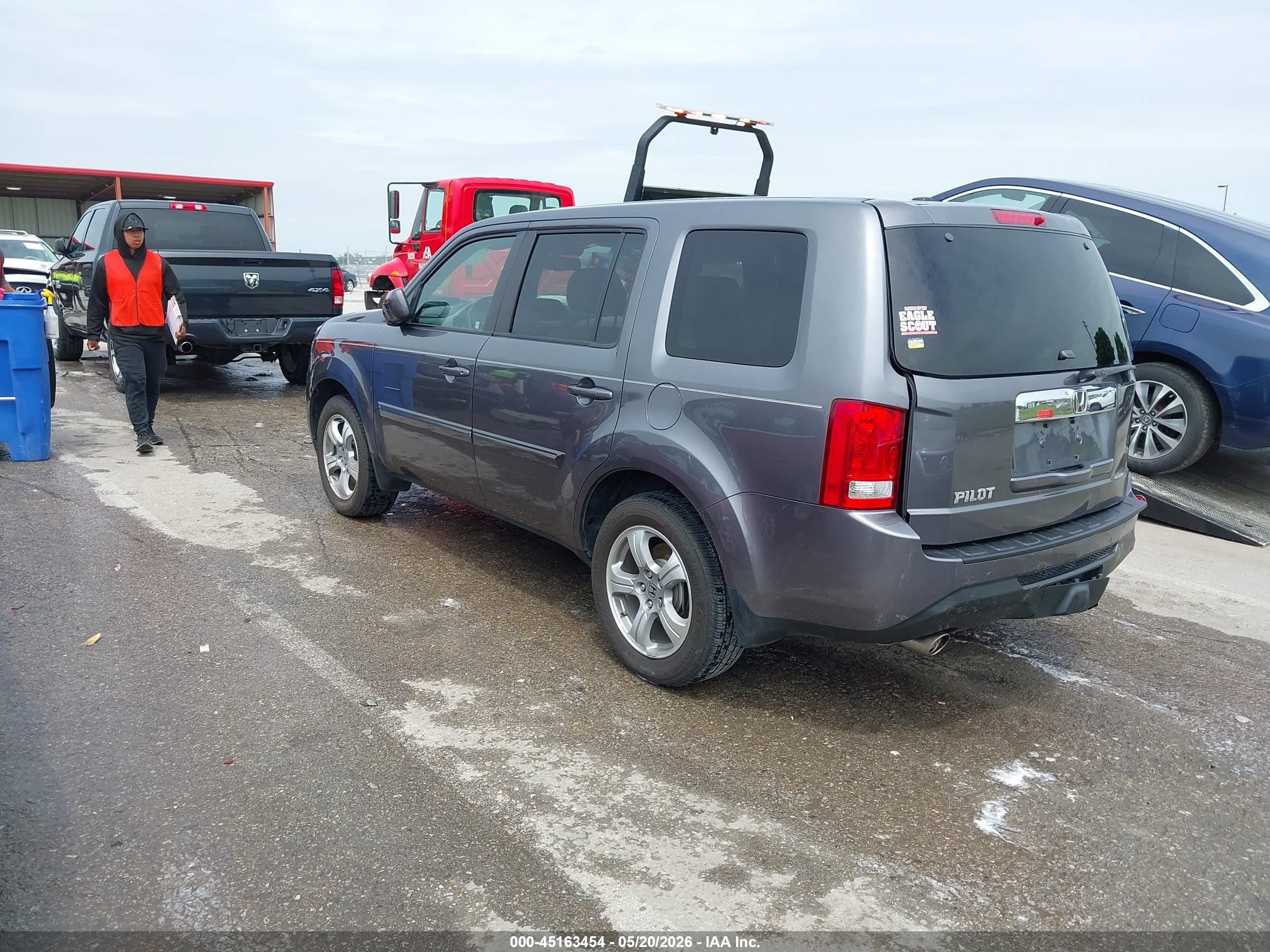 2015 Honda Pilot Ex-l Gray vin: 5FNYF3H53FB032891