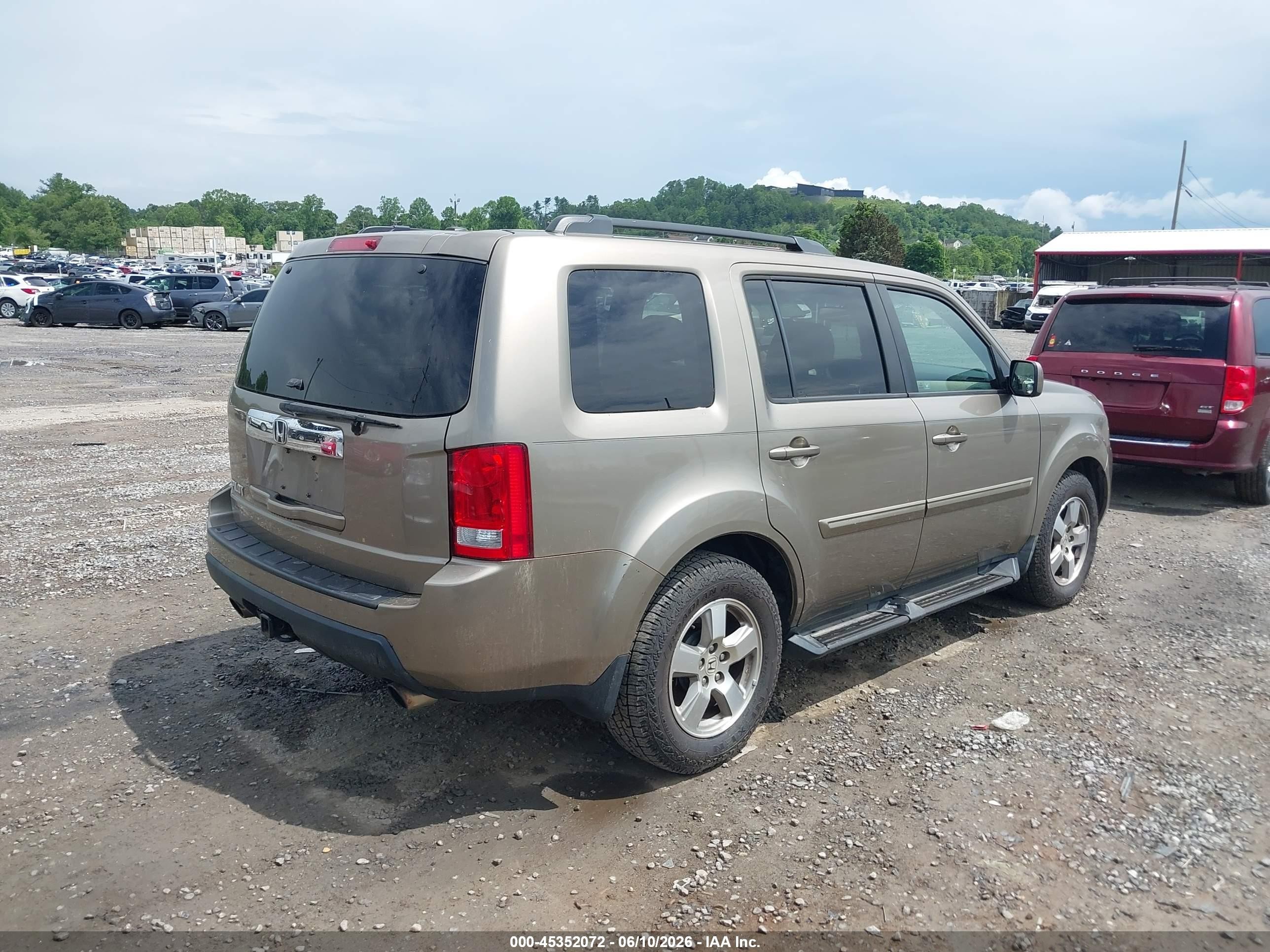 2011 Honda Pilot Ex-l Champagne vin: 5FNYF3H54BB005659