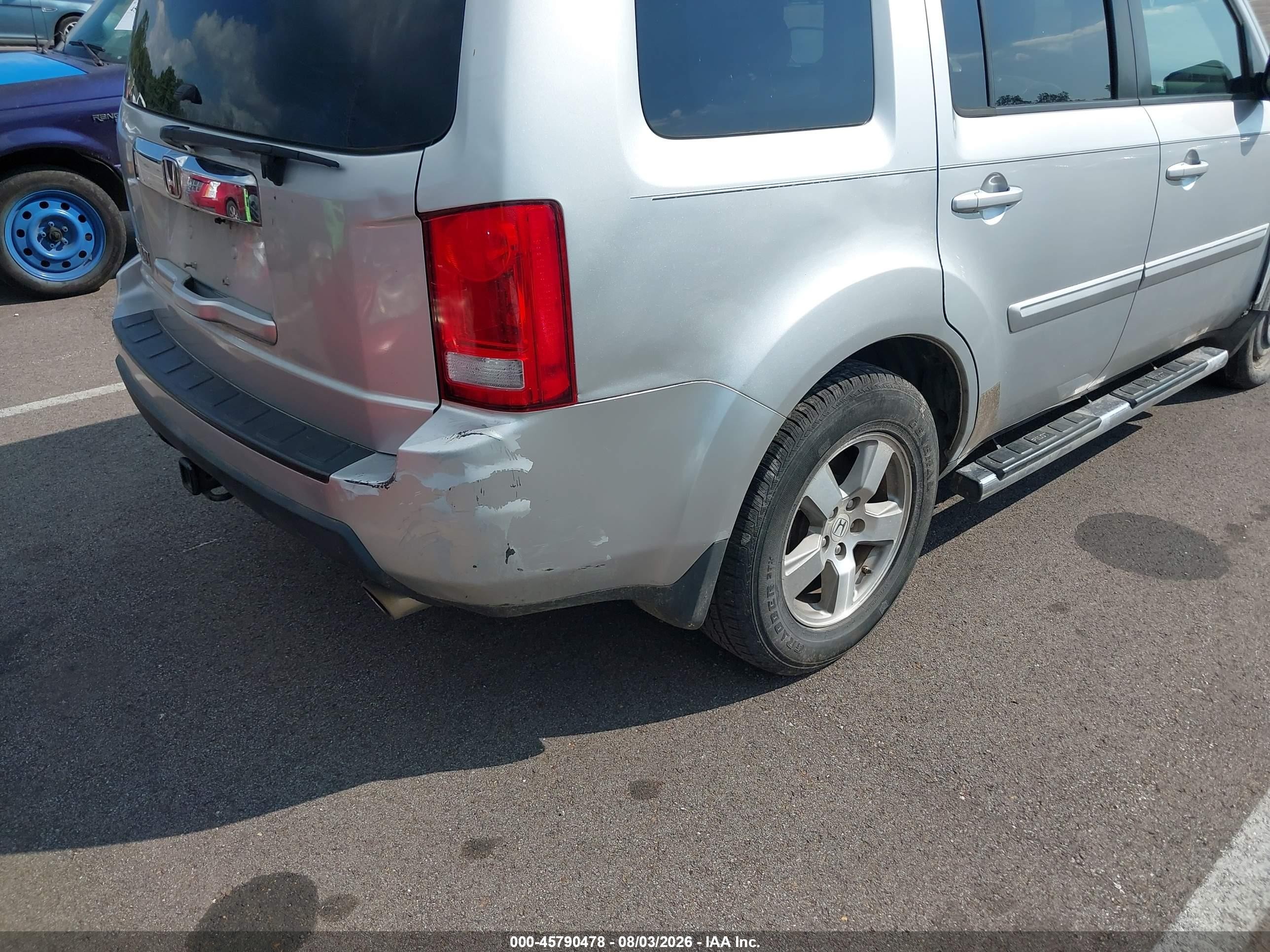 2011 Honda Pilot Ex-l Silver vin: 5FNYF3H54BB006469