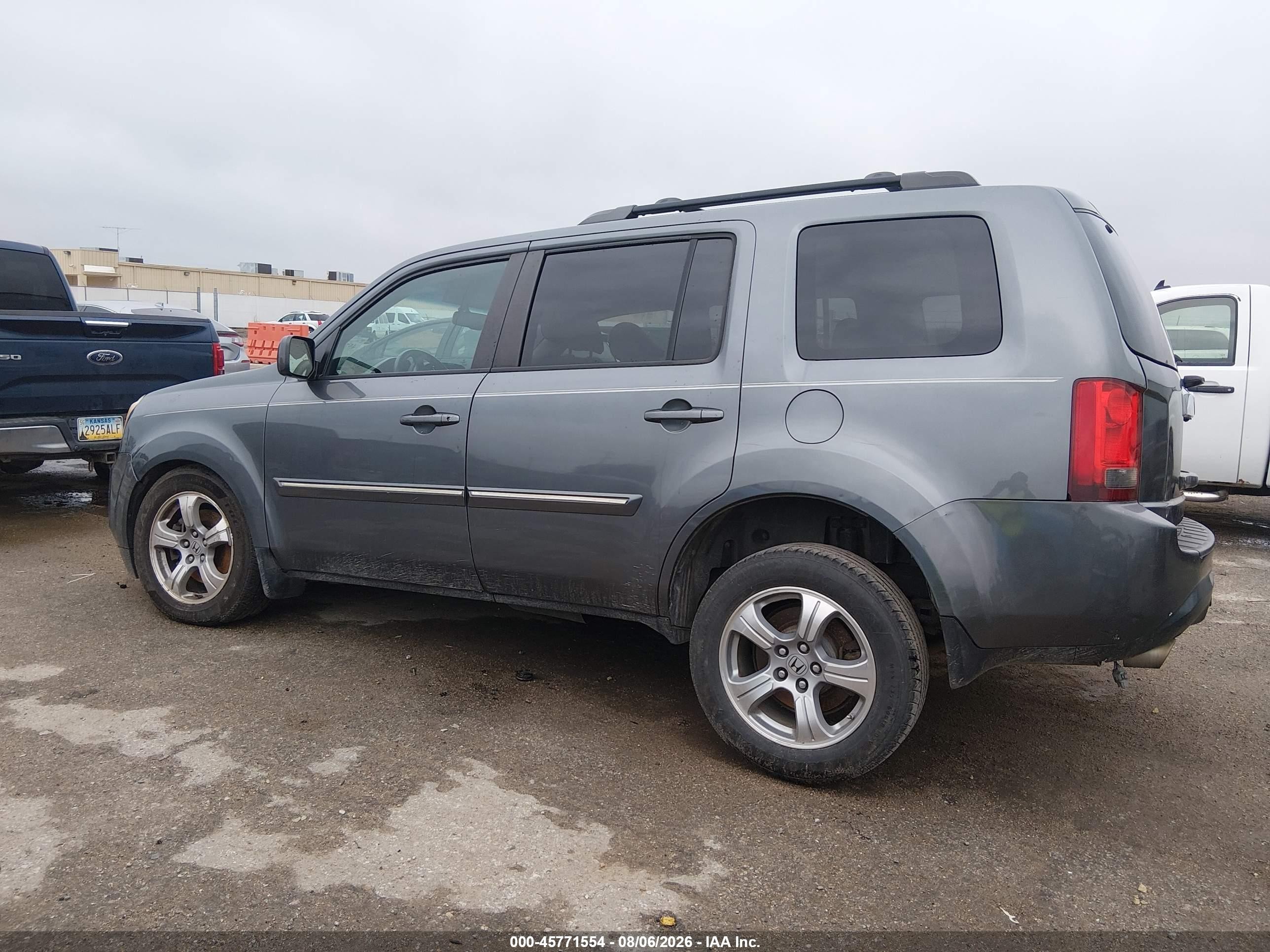 2013 Honda Pilot Ex-l Gray vin: 5FNYF3H54DB031276