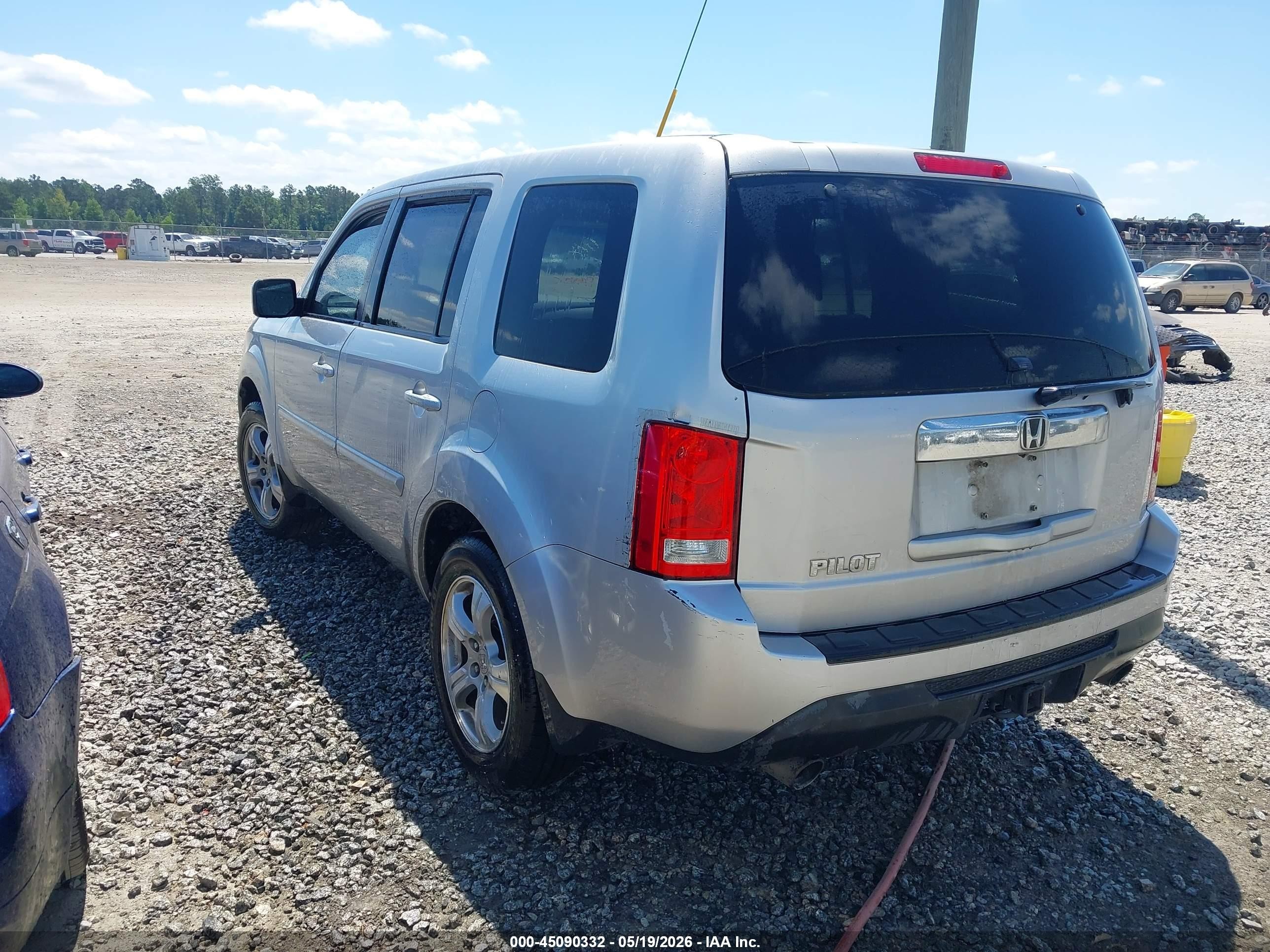 2014 Honda Pilot Ex-l Silver vin: 5FNYF3H54EB004984