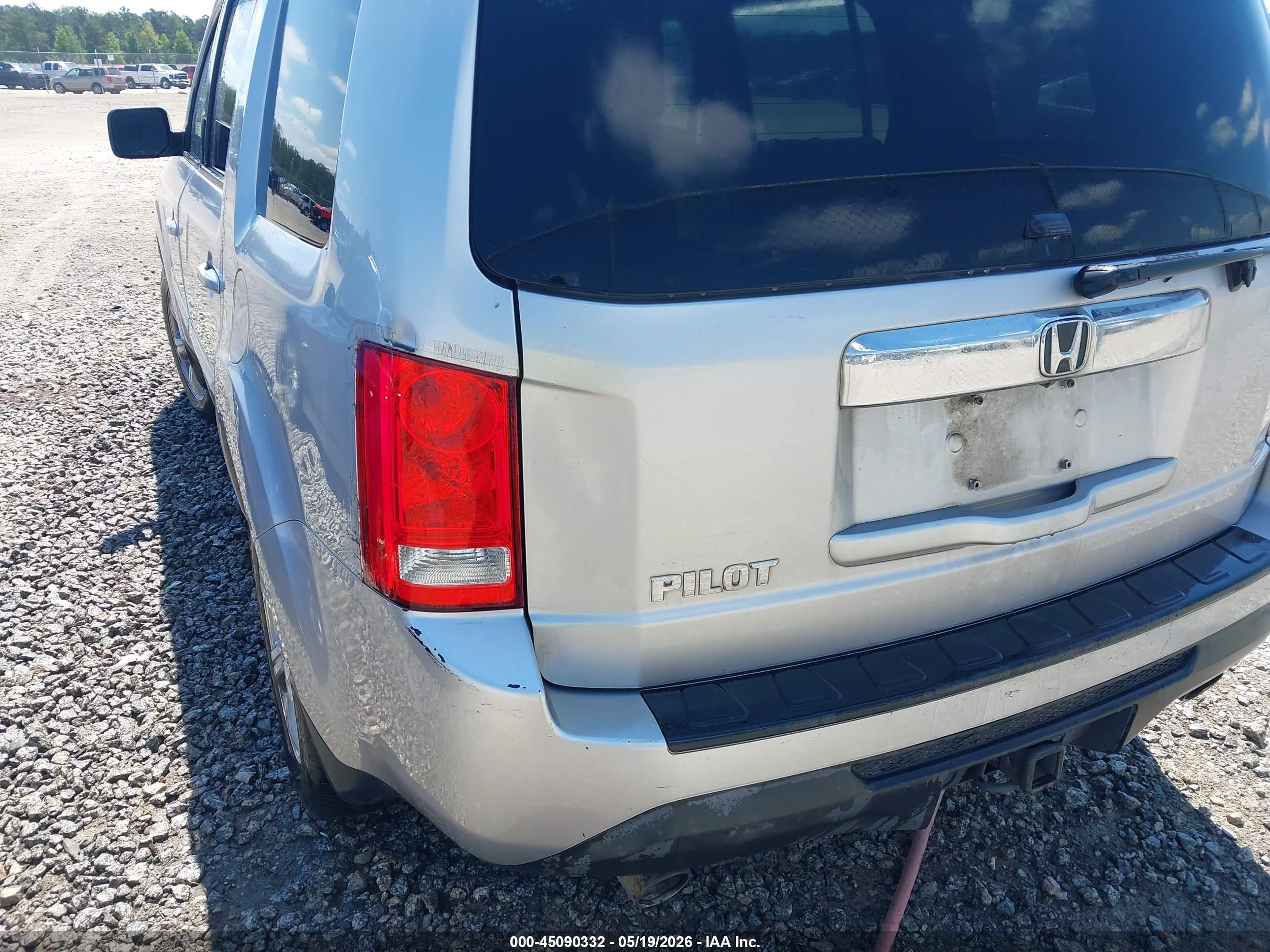 2014 Honda Pilot Ex-l Silver vin: 5FNYF3H54EB004984