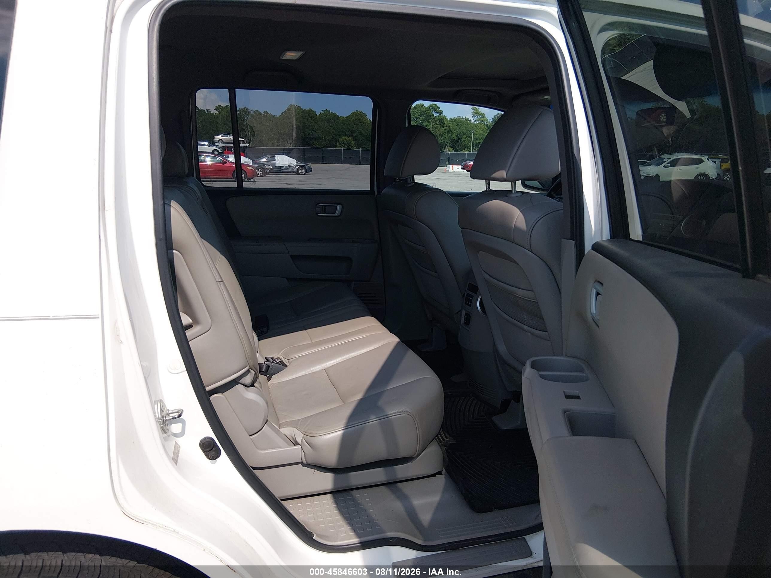 2010 Honda Pilot Ex-l Белый vin: 5FNYF3H55AB015616