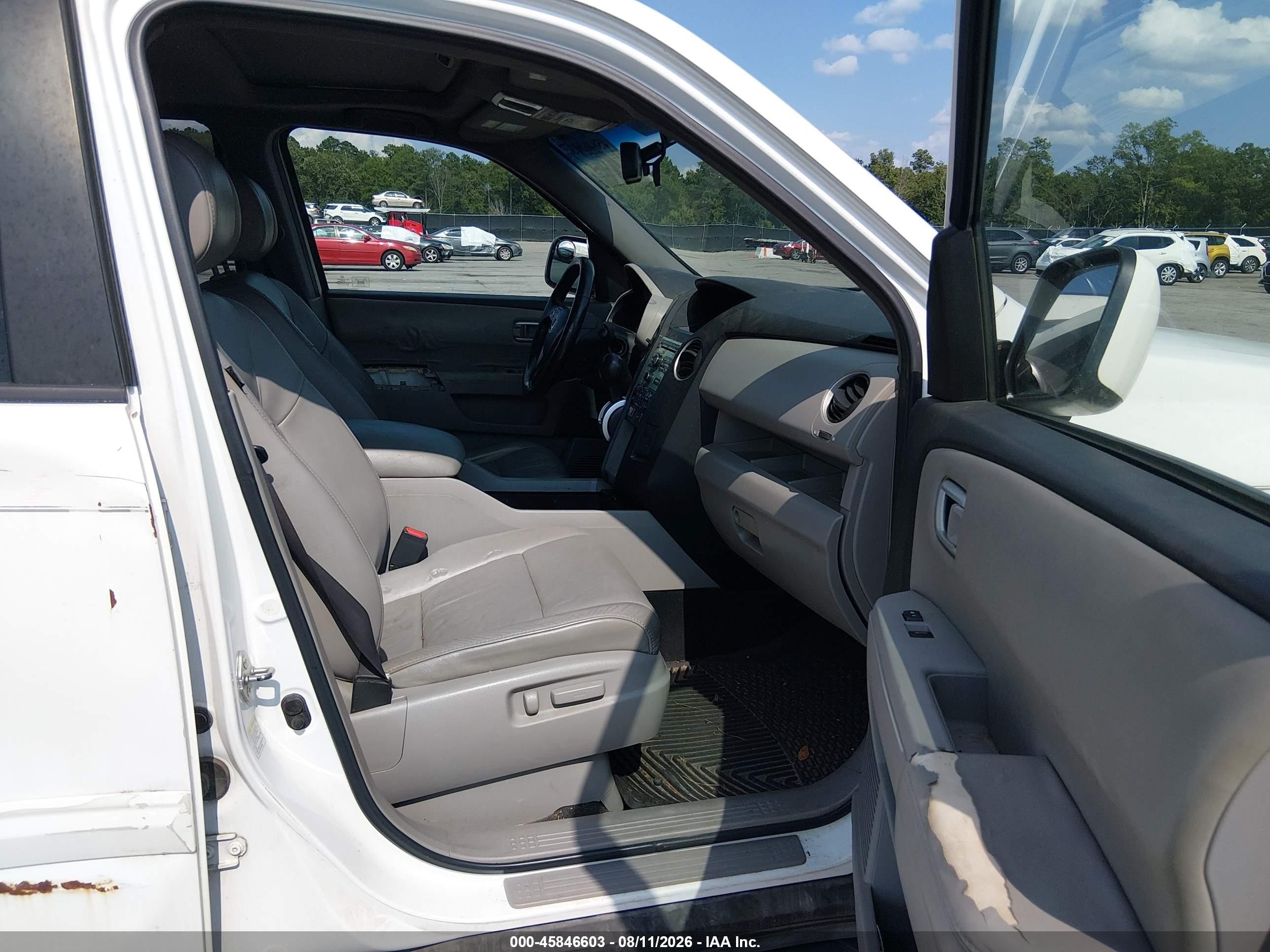 2010 Honda Pilot Ex-l Белый vin: 5FNYF3H55AB015616