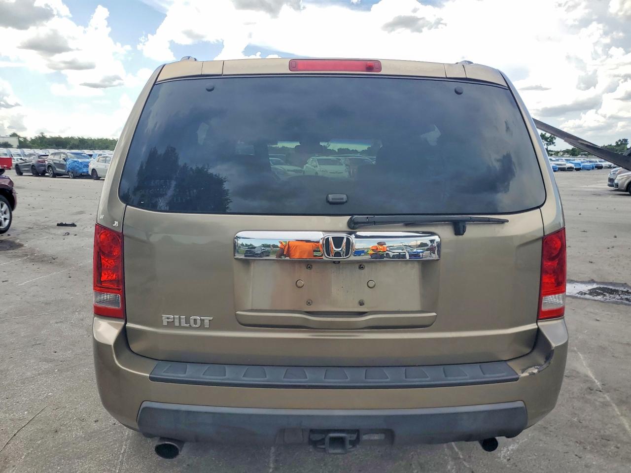 2011 Honda Pilot Exl Золотой vin: 5FNYF3H55BB027573