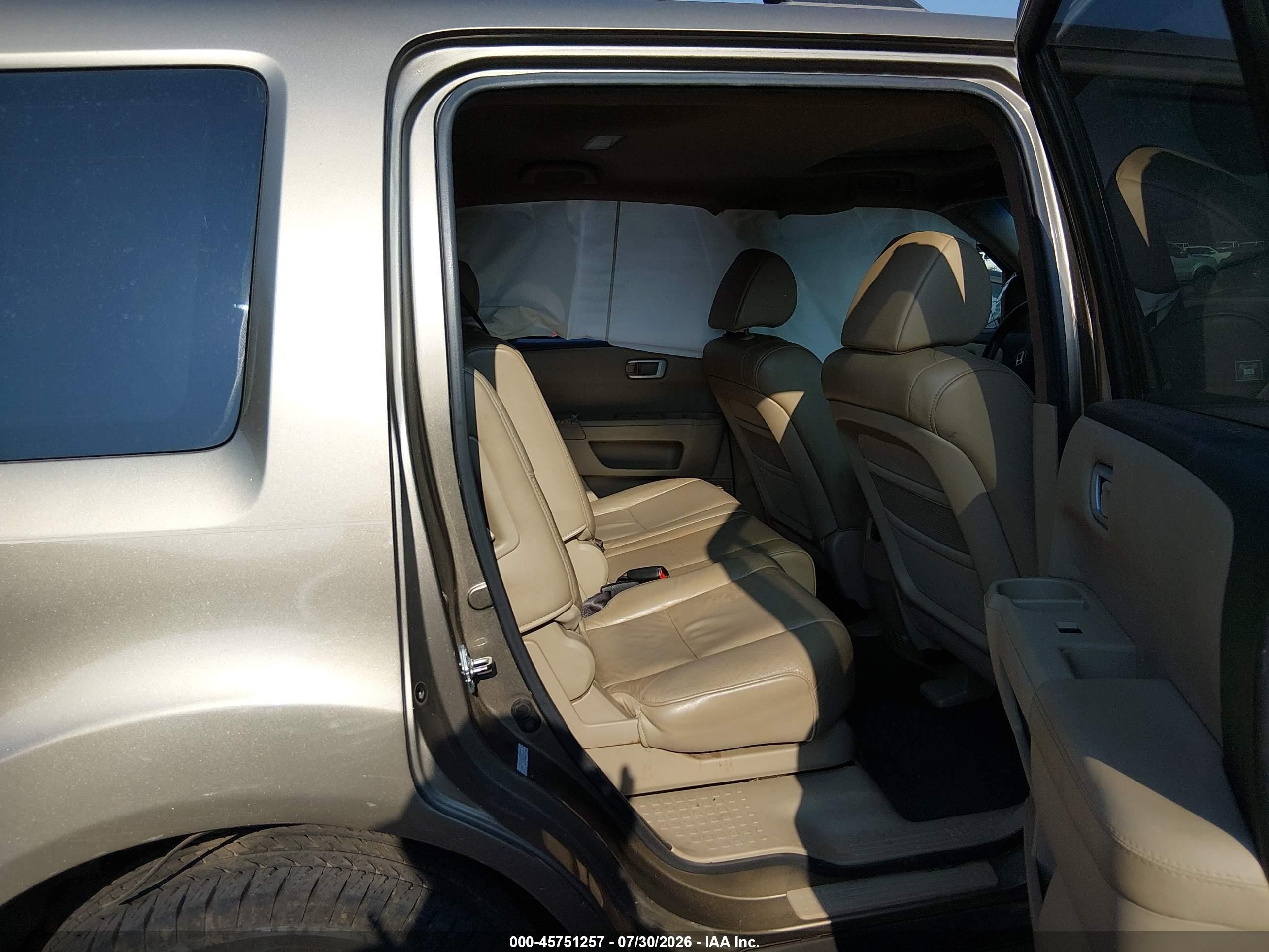 2011 Honda Pilot Ex-l Gold vin: 5FNYF3H55BB045636