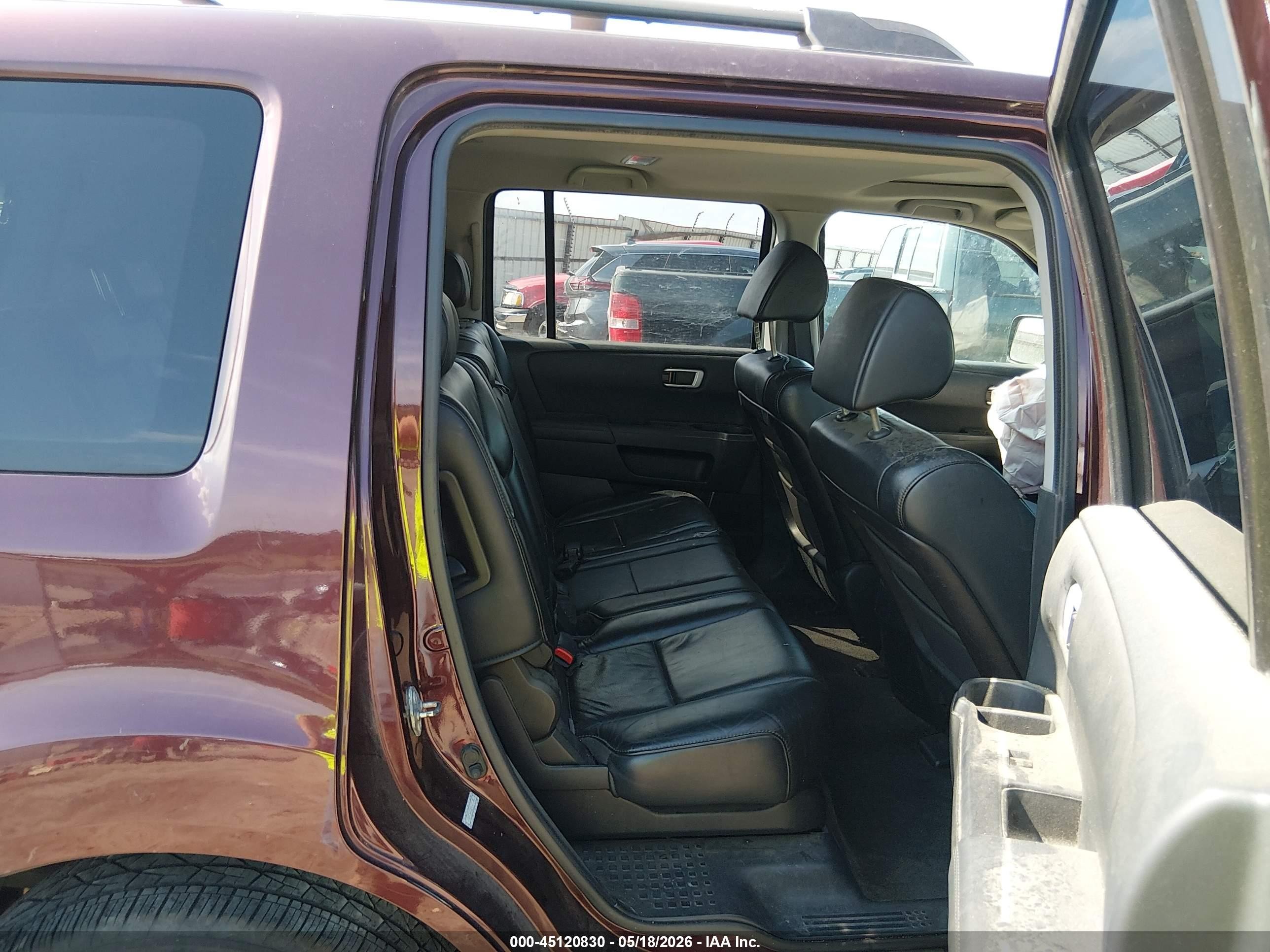 2011 Honda Pilot Ex-l Burgundy vin: 5FNYF3H55BB047595