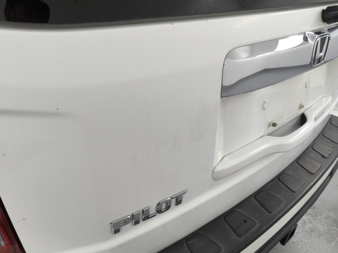 2013 Honda Pilot Exl White vin: 5FNYF3H55DB003020 Damage: Lift Gate, Previous Repair, Substandard Repair