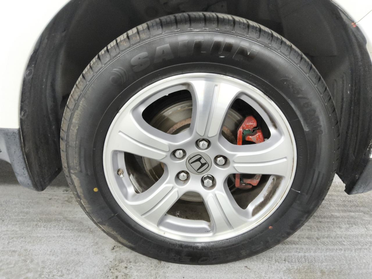 2013 Honda Pilot Exl White vin: 5FNYF3H55DB003020 Damage: Right Front Wheel, Curb Rash, 2 To 3 Inches