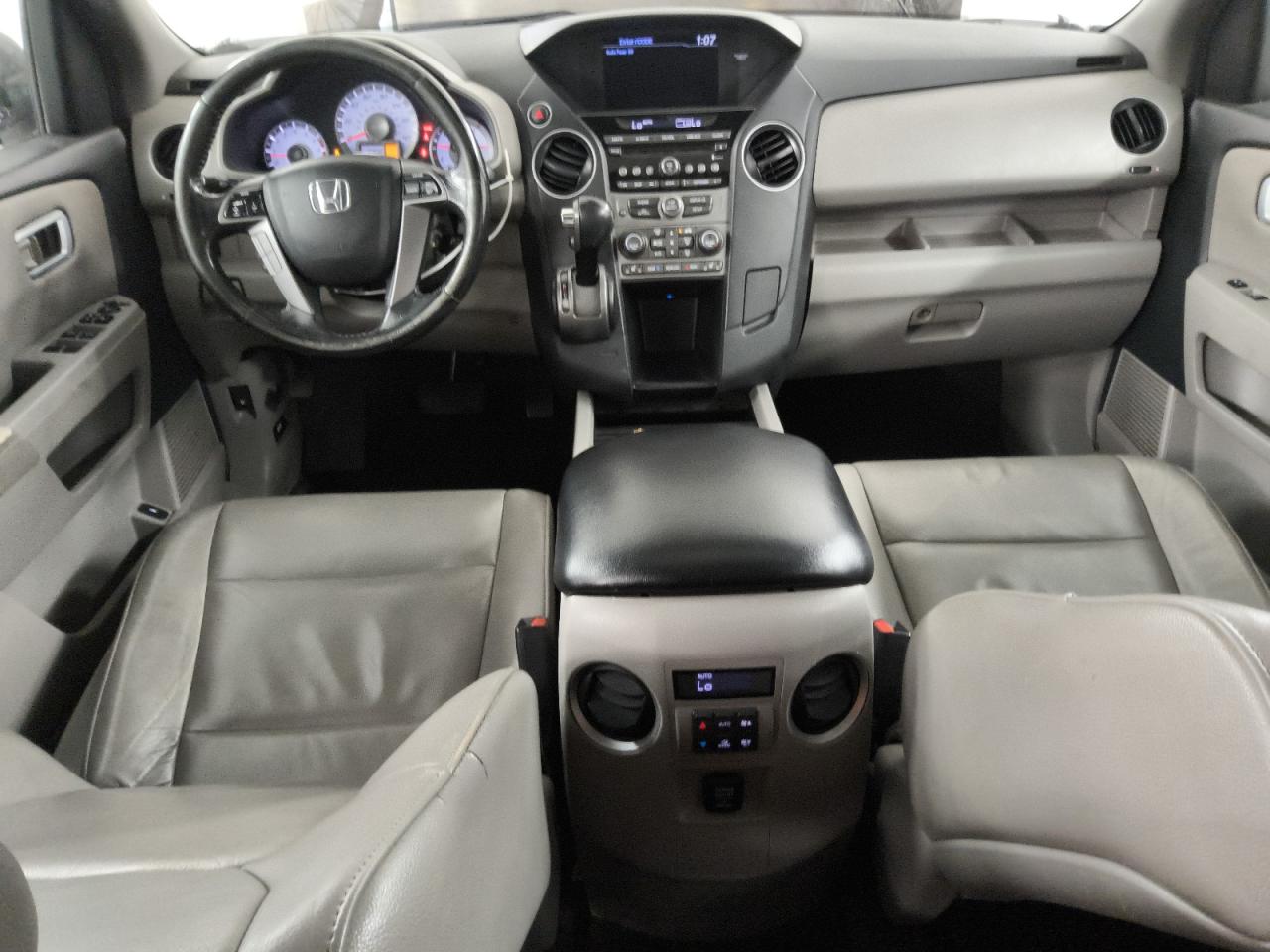 2013 Honda Pilot Exl White vin: 5FNYF3H55DB003020 Damage: Dome Light, Inoperable, Repair Required