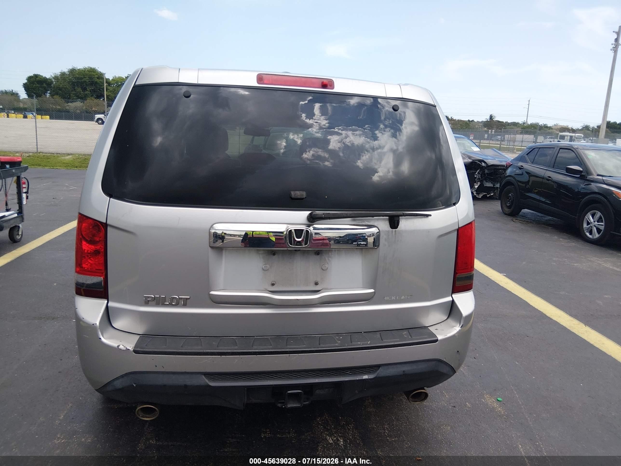 2013 Honda Pilot Ex-l Silver vin: 5FNYF3H55DB006158