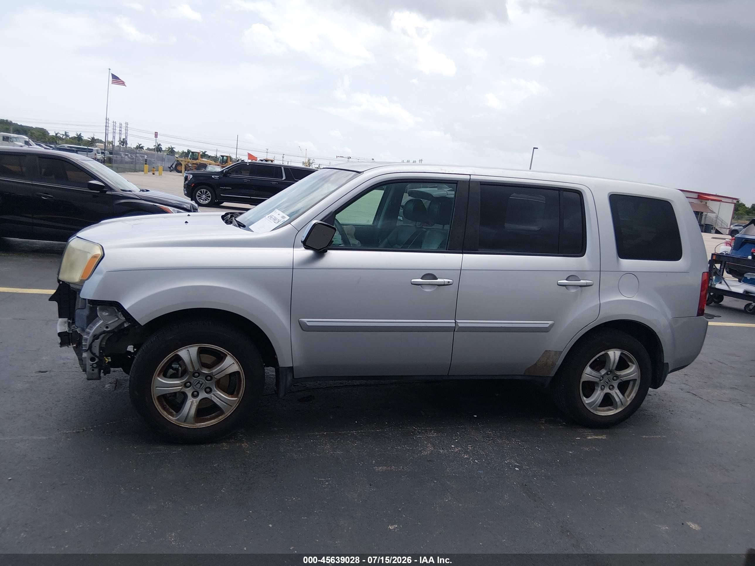 2013 Honda Pilot Ex-l Silver vin: 5FNYF3H55DB006158