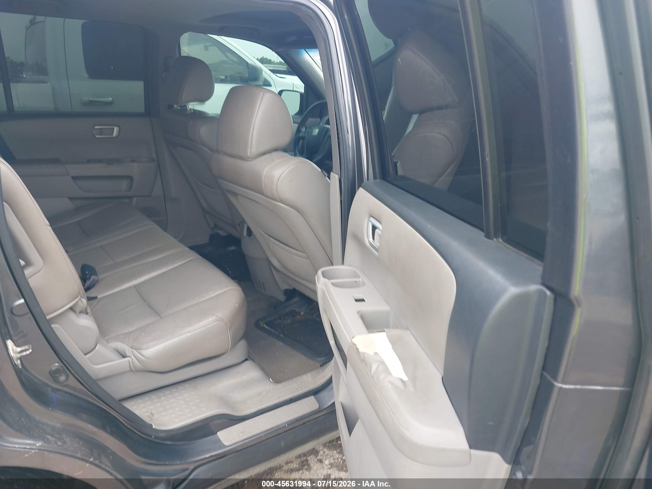 2013 Honda Pilot Ex-l Gray vin: 5FNYF3H55DB007231