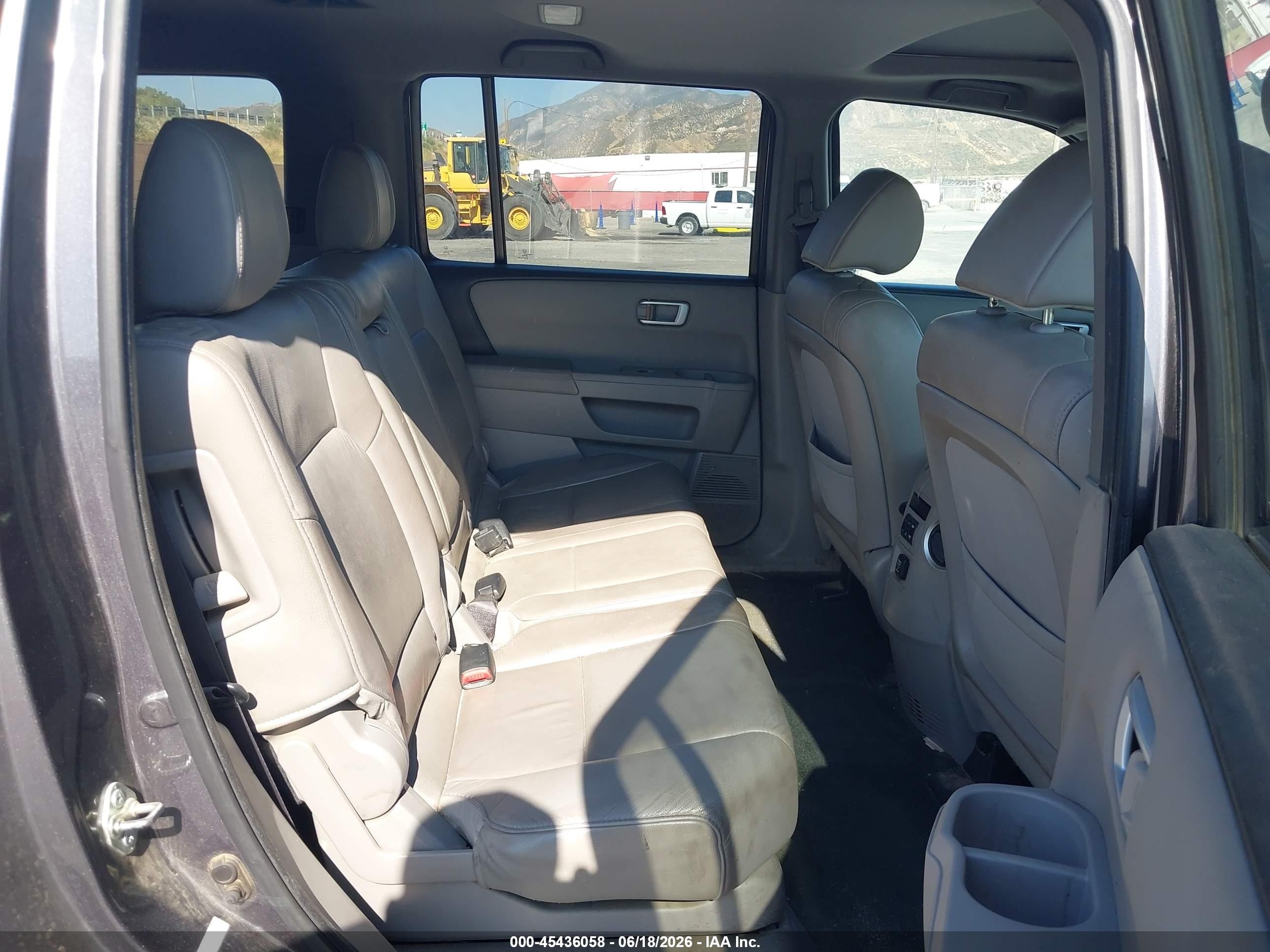2014 Honda Pilot Ex-l Gray vin: 5FNYF3H55EB023897