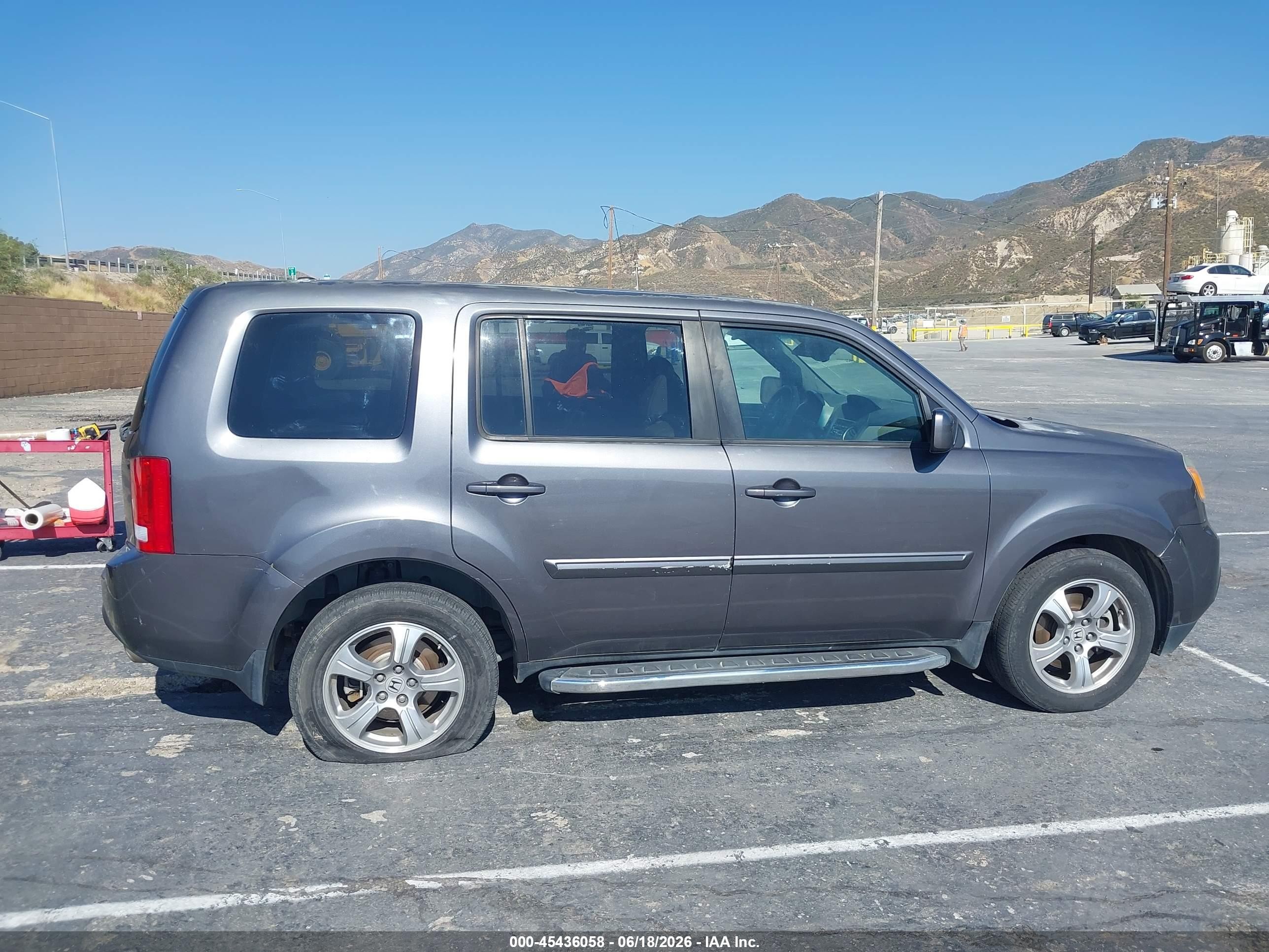 2014 Honda Pilot Ex-l Gray vin: 5FNYF3H55EB023897