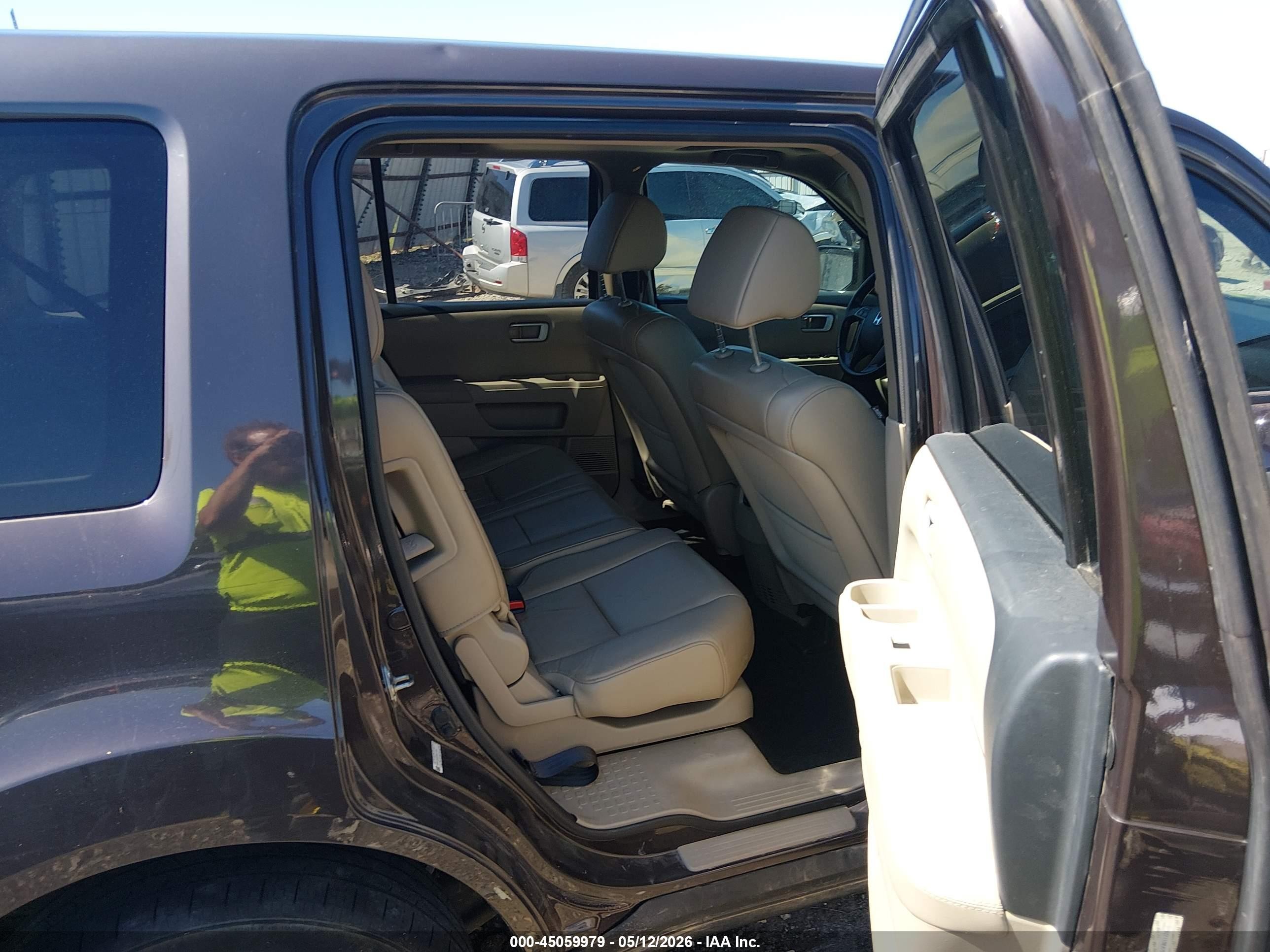 2015 Honda Pilot Ex-l Gray vin: 5FNYF3H55FB011220