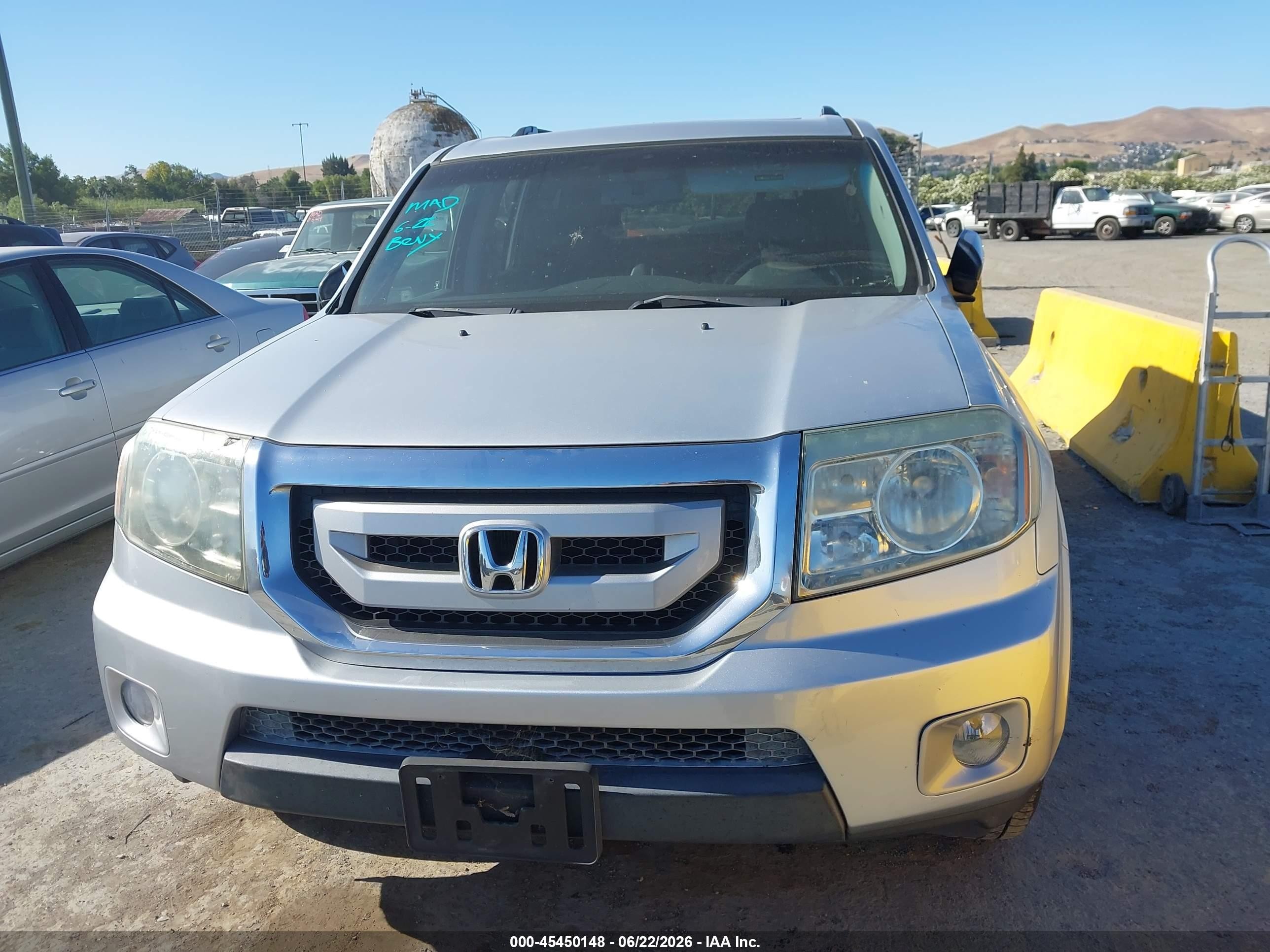 2011 Honda Pilot Ex-l Silver vin: 5FNYF3H56BB020860