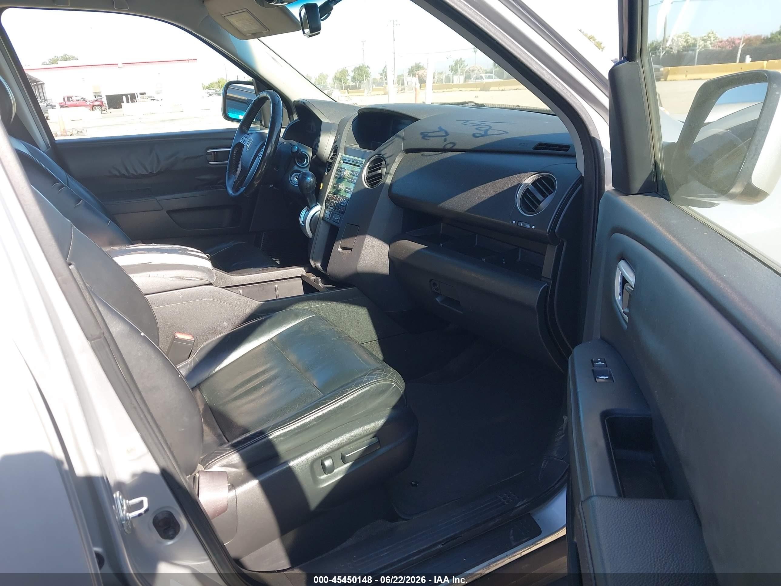 2011 Honda Pilot Ex-l Silver vin: 5FNYF3H56BB020860