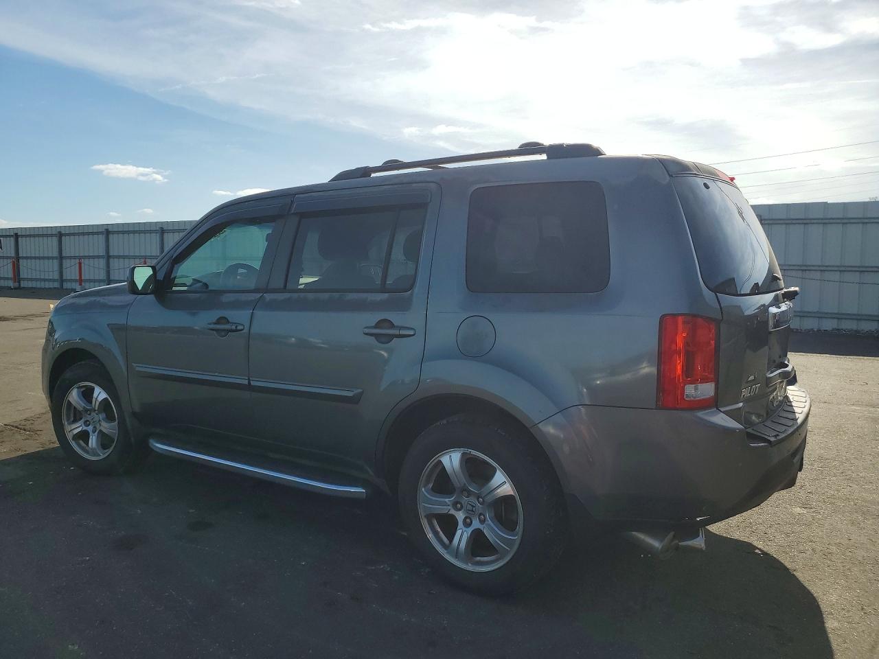 2013 Honda Pilot Exl Gray vin: 5FNYF3H56DB026841
