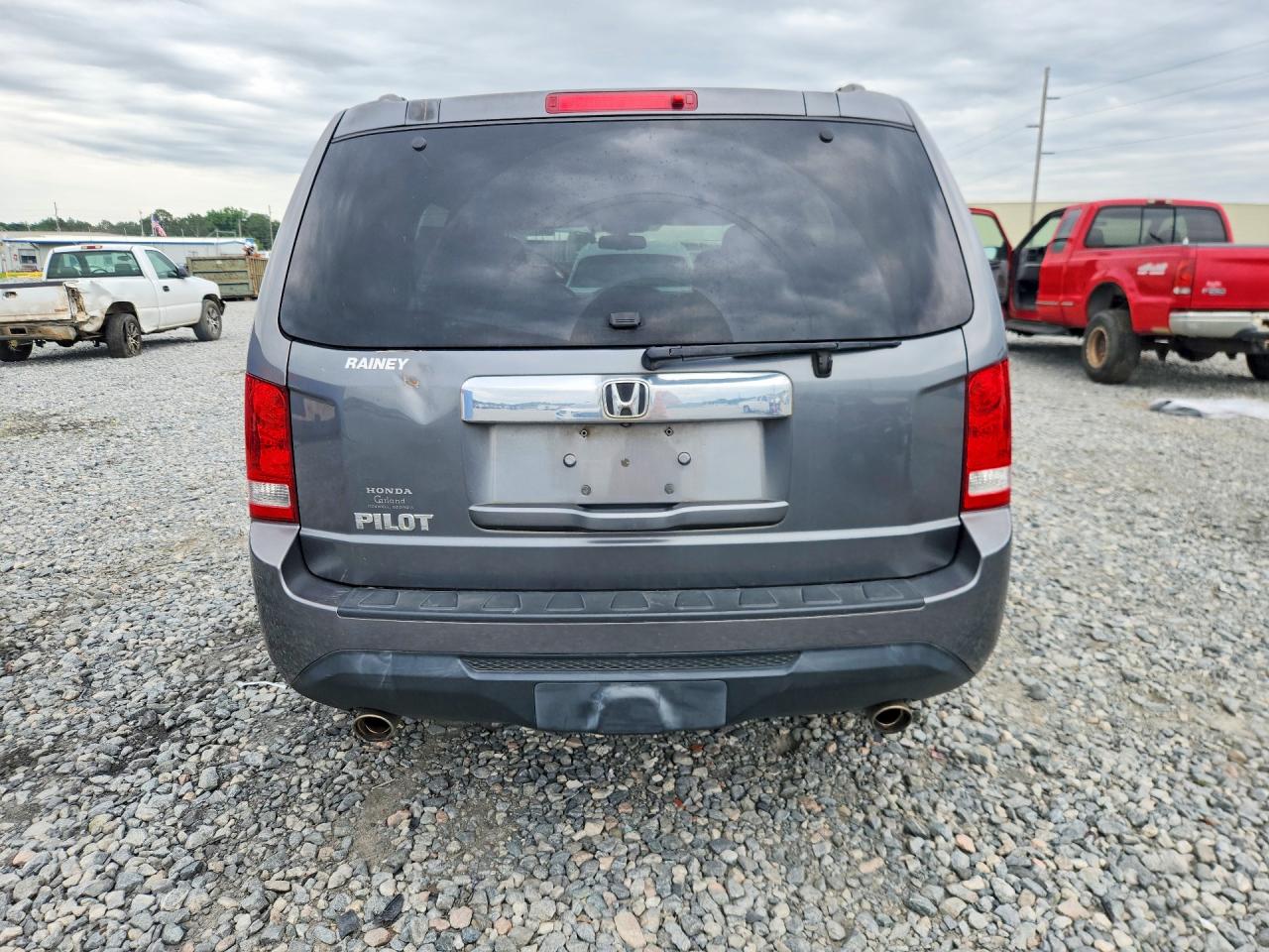 2013 Honda Pilot Exl Серый vin: 5FNYF3H56DB028217